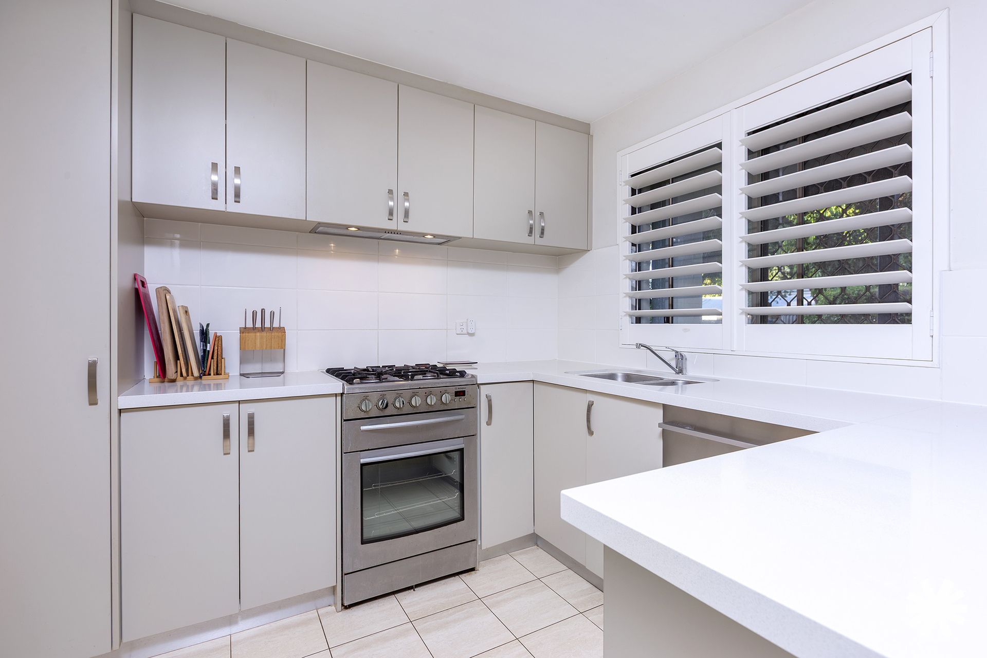 62 Mcdonald Street, Como, WA 6152 - Image 2