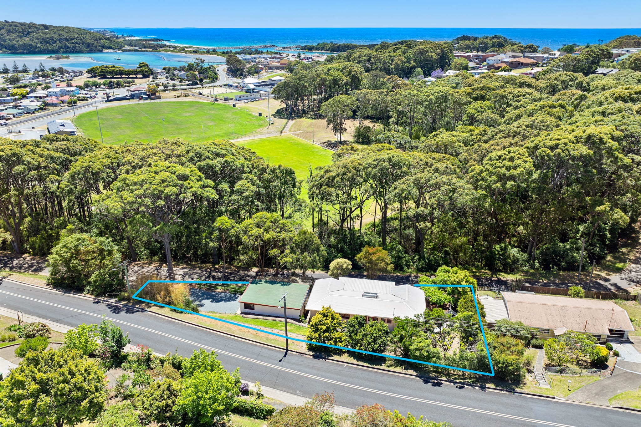 41 BARKER PARADE, Narooma NSW 2546 - Image 2