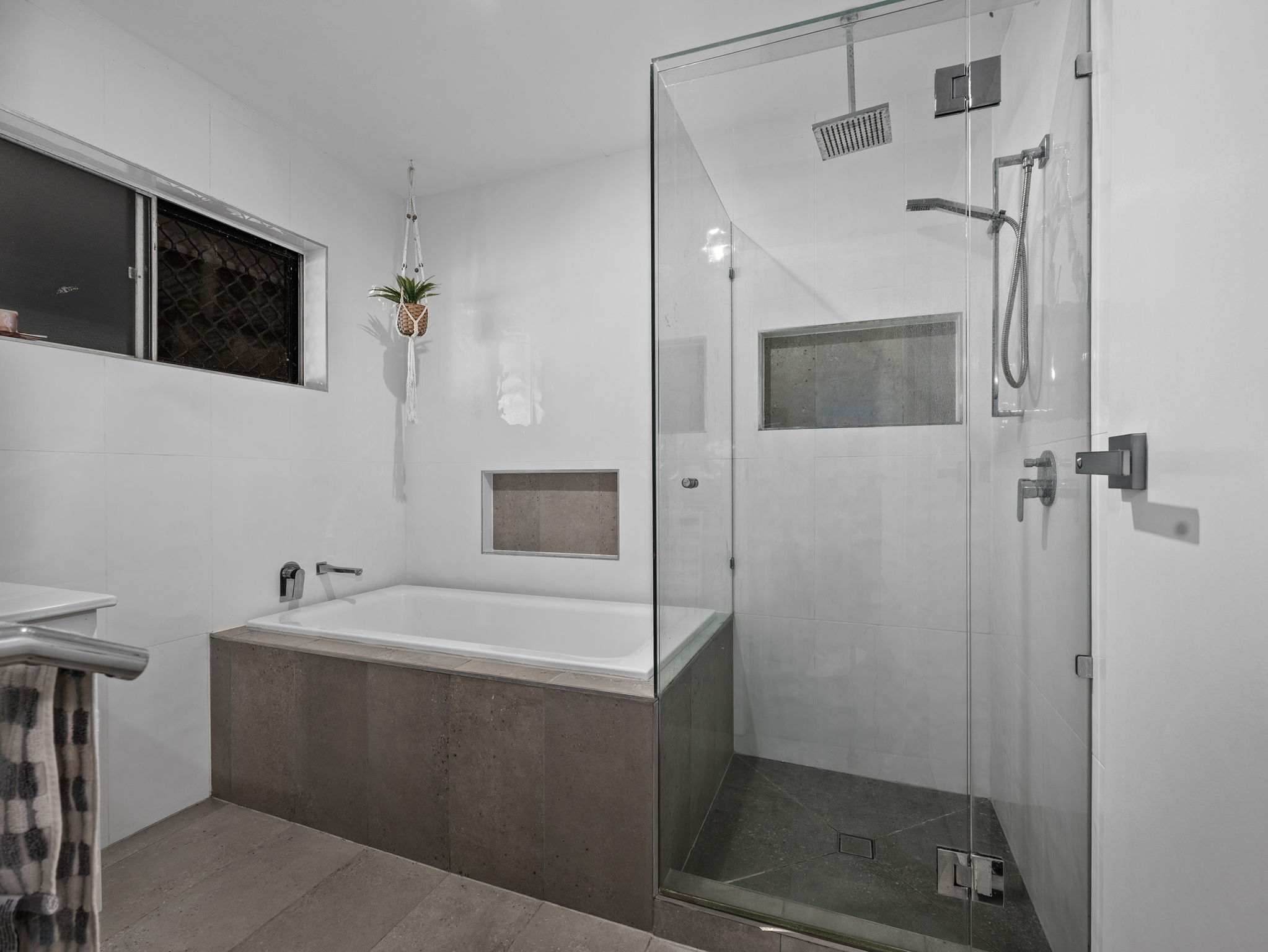 3 DUNCAN STREET, Redbank Plains QLD 4301 - Image 9