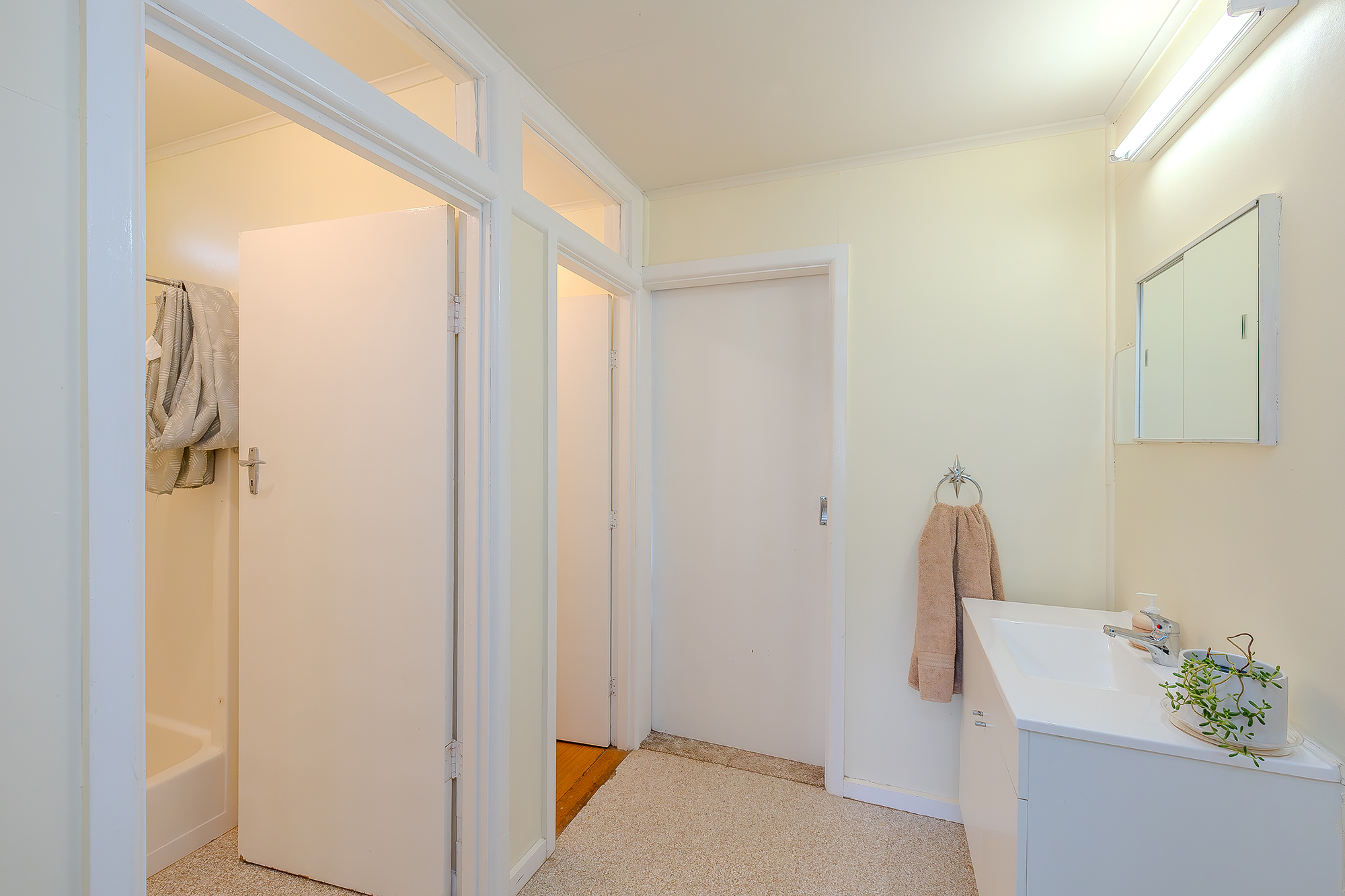 5-bedroom house at 310 Poole Road, Ouyen, VIC 3490, Mildura, Victoria