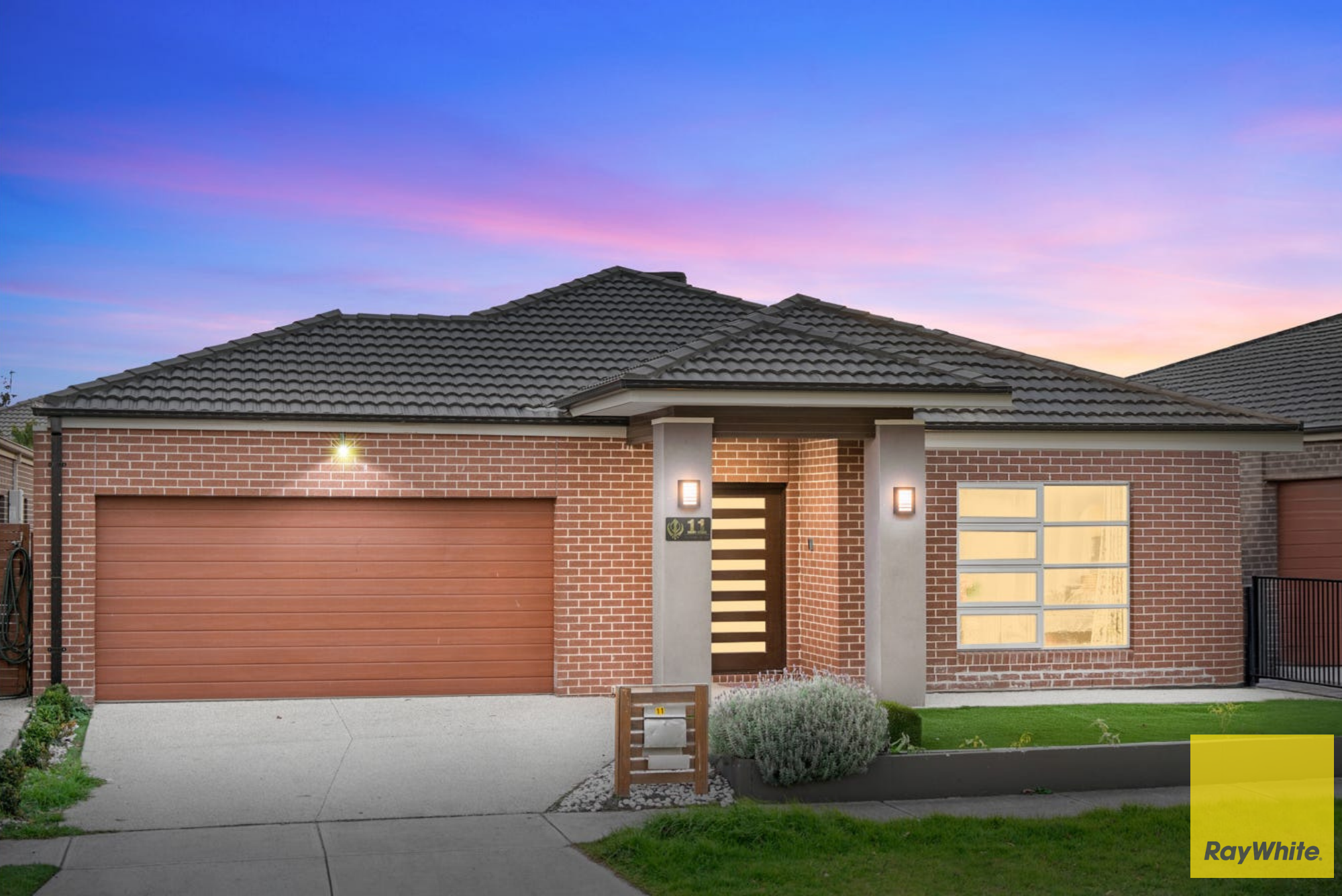 11 HANOVER STREET, Point Cook VIC 3030 - Image 2