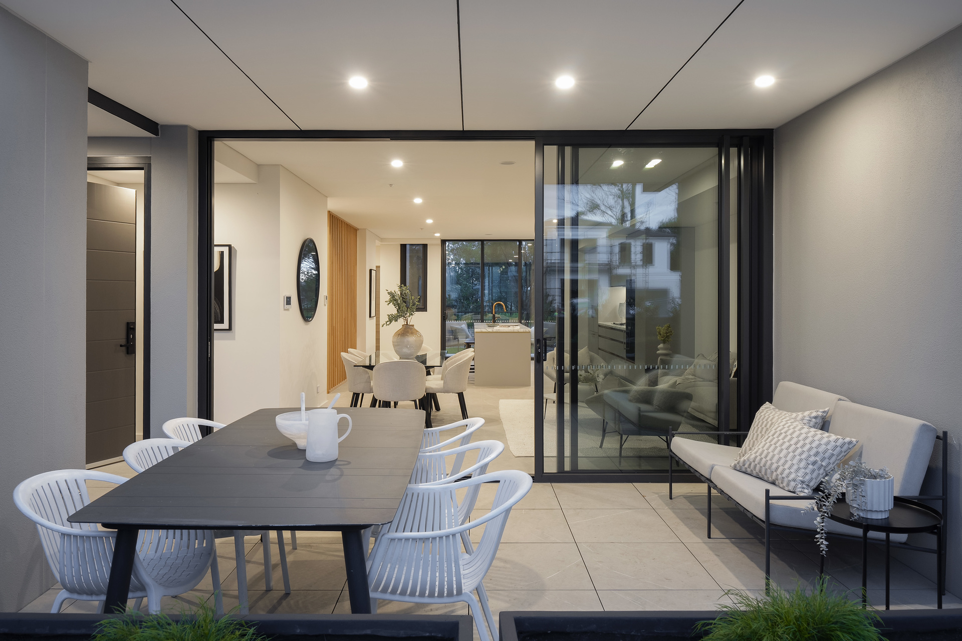 4-bedroom unit at 2/1A Roxy Place, Lindfield, NSW 2070, Ku-Ring-Gai, New South Wales