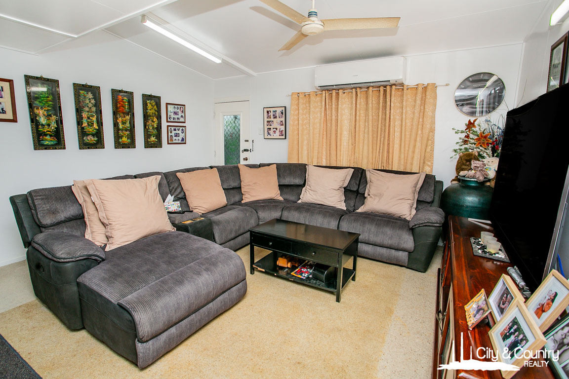 18 HINKLER CRESCENT, Sunset QLD 4825 - Image 7