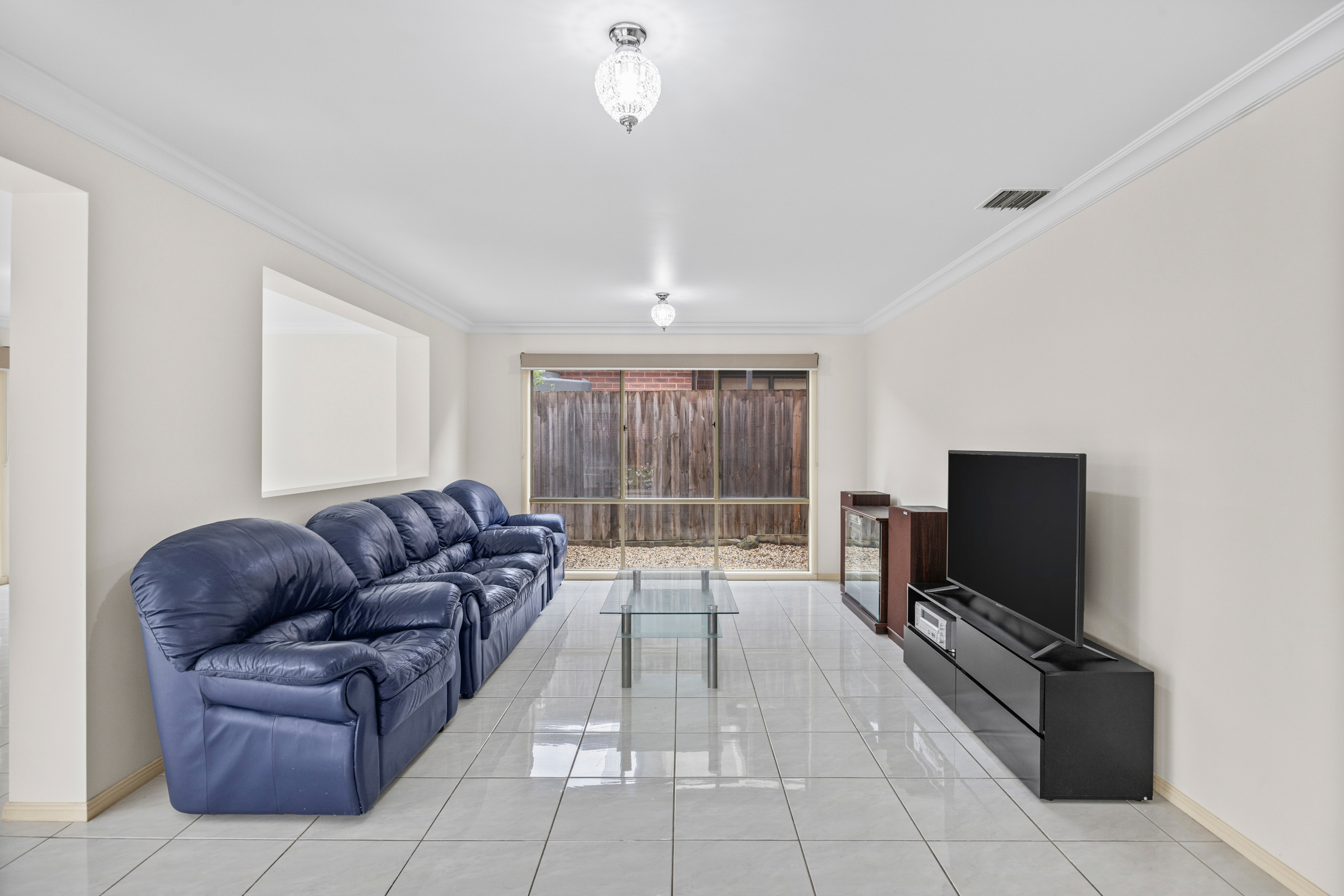 30 Jasmine Drive, Mill Park, VIC 3082 - Image 5