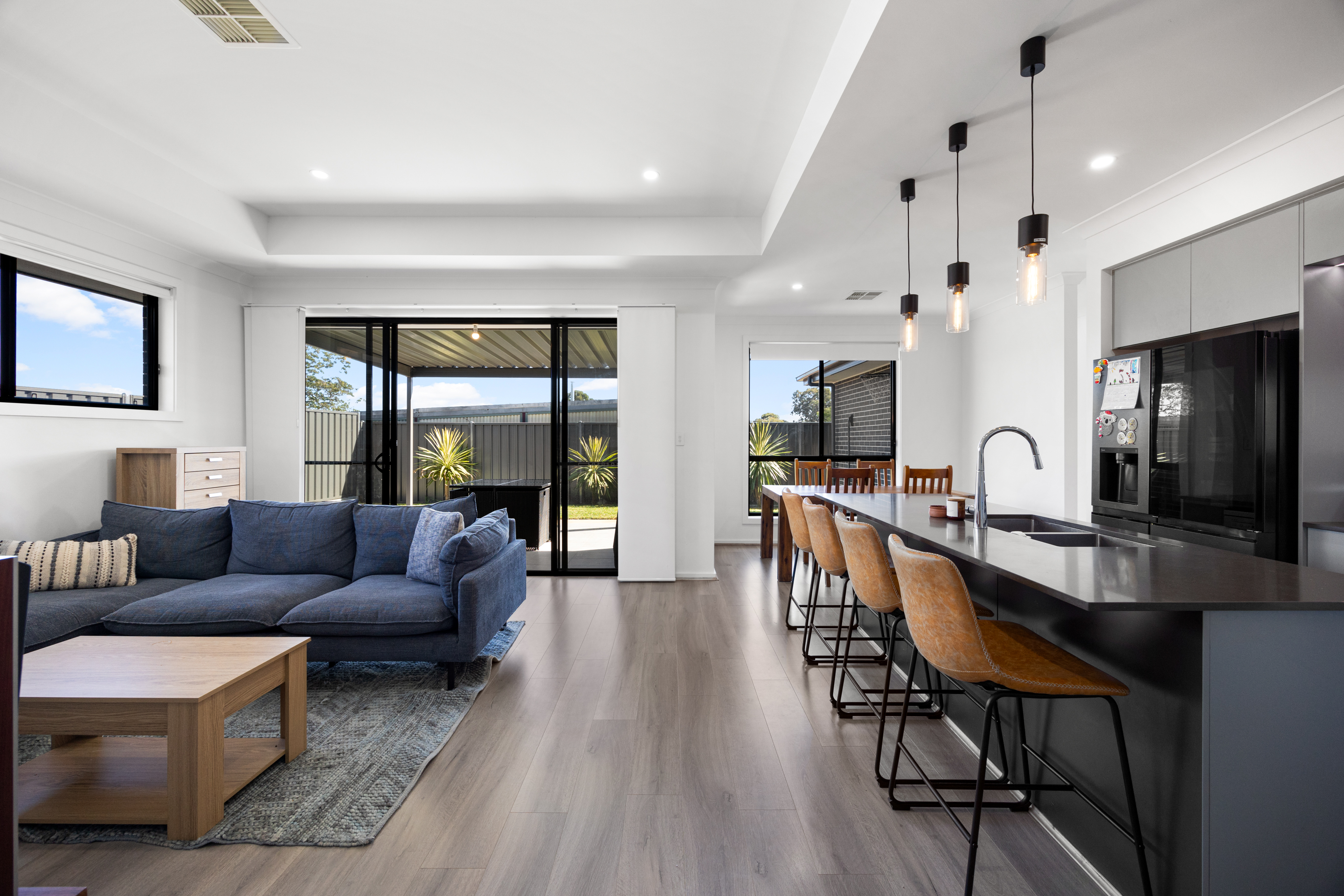 15 AVIS COURT, Valley View SA 5093 - Image 2