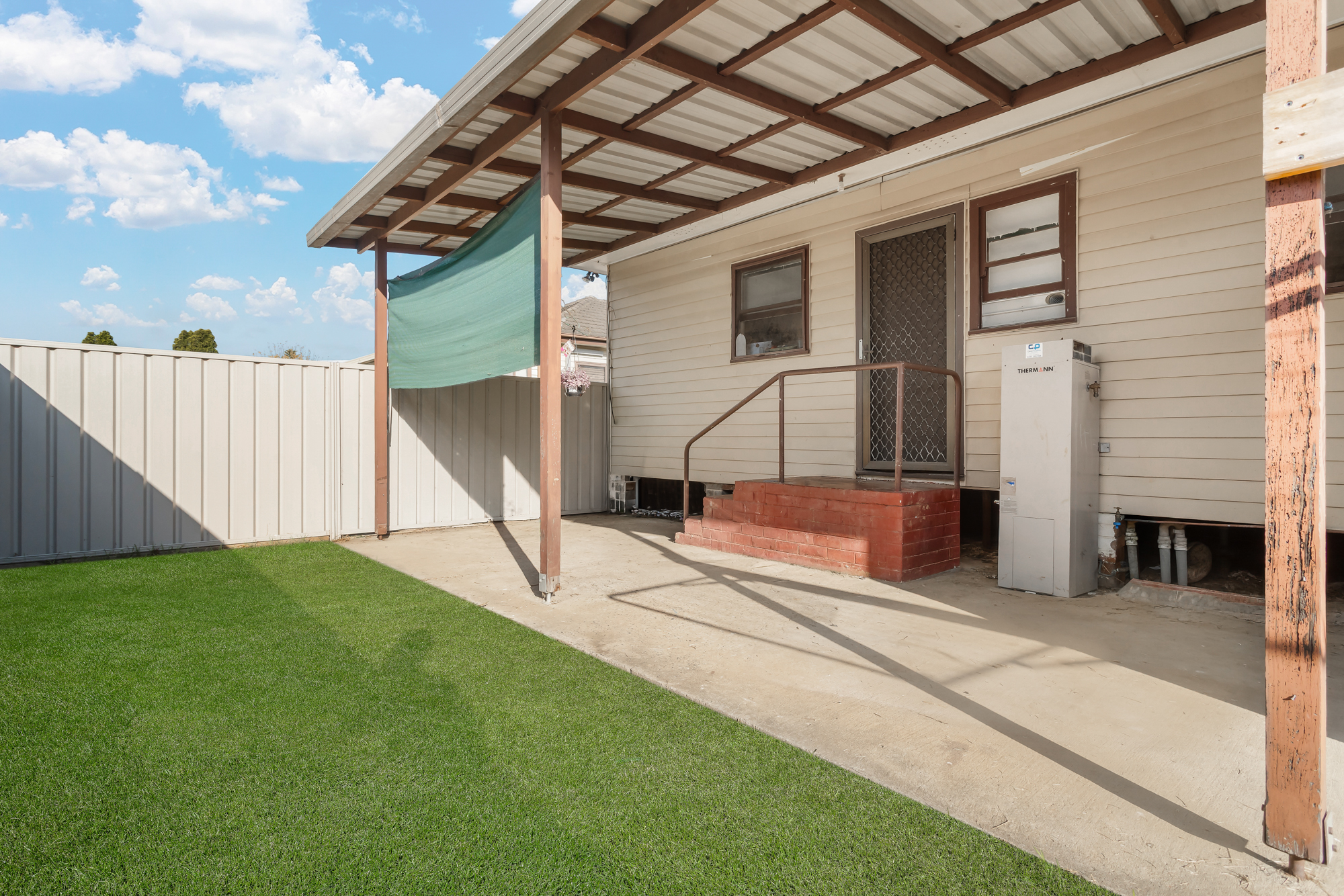 5-bedroom house at 33 Gregory Avenue, Oxley Park, NSW 2760, Penrith, New South Wales