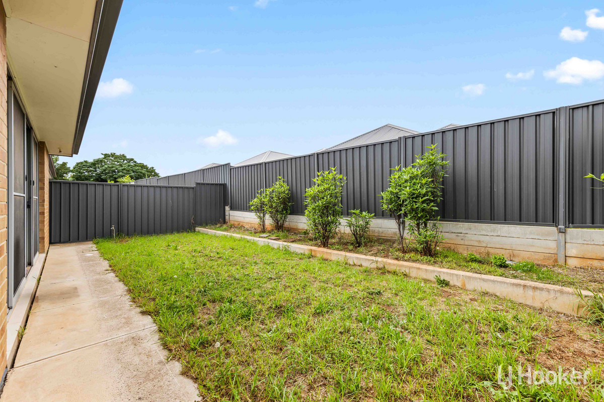 3-bedroom house at 4 Mavros Road, Elizabeth Downs, SA 5113, Playford, South Australia