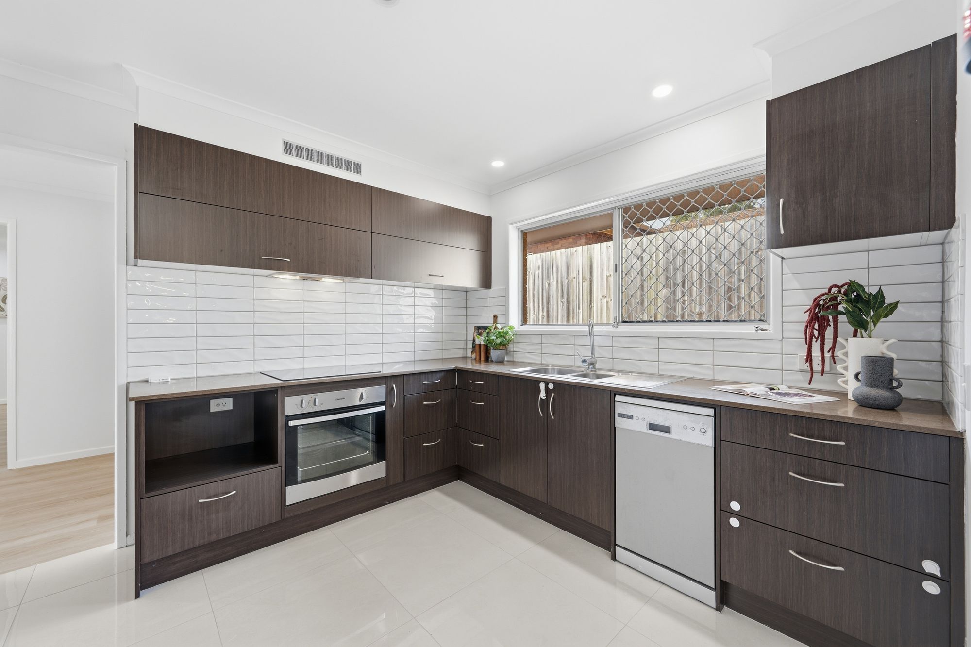 49 BASSWOOD STREET, Algester QLD 4115 - Image 6