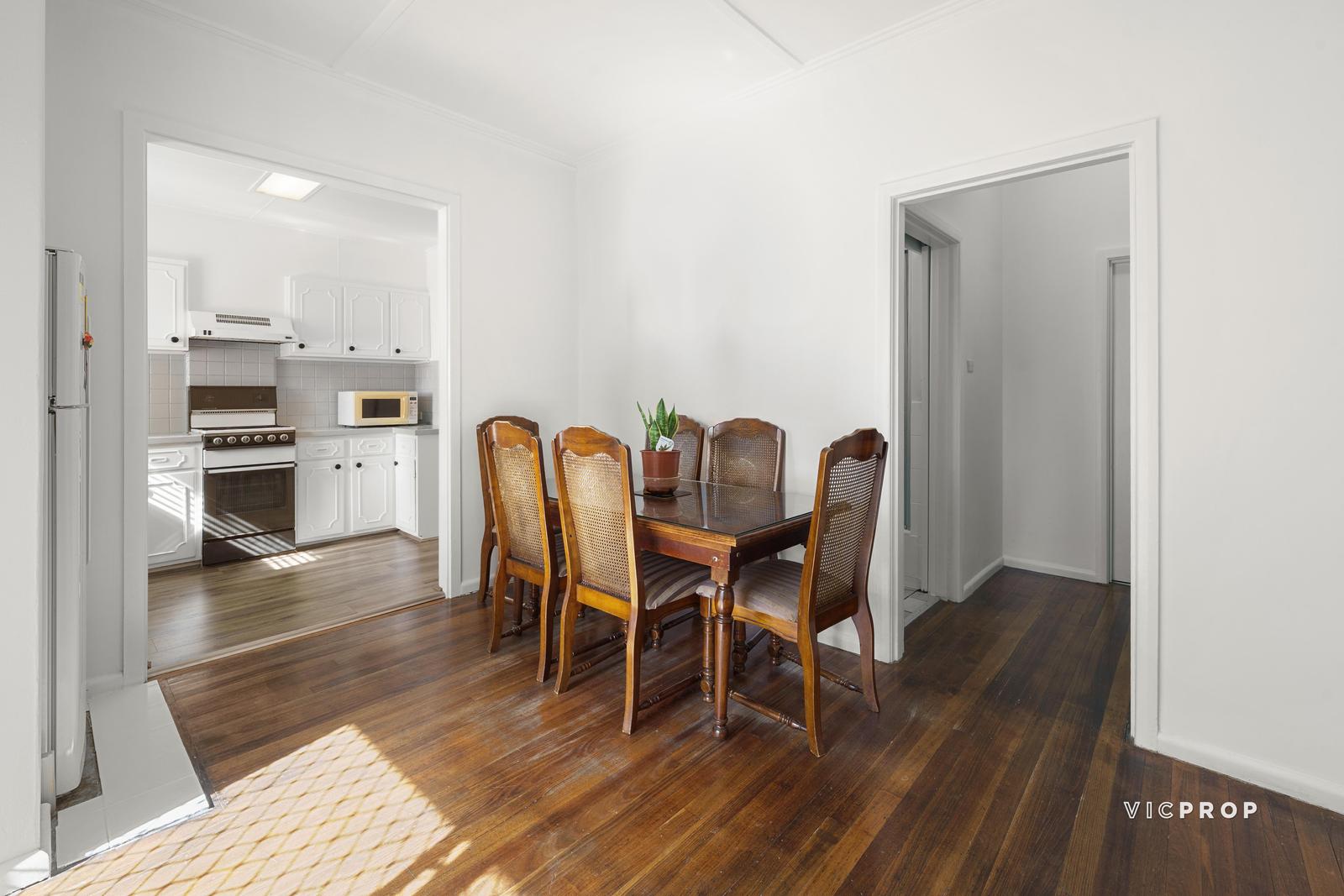 13 Dedrick Grove, Braybrook, Vic, 3019 - Image 10