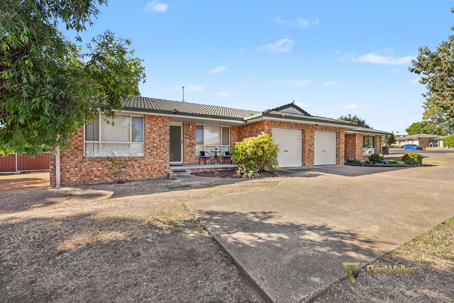 4-bedroom unit at 1/24 Nancy Street, South Tamworth, NSW 2340, Tamworth, New South Wales