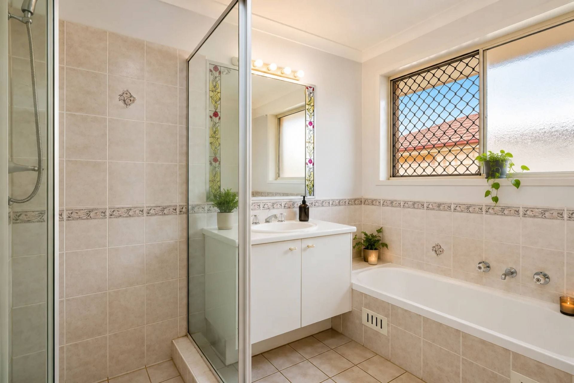 1 BLUE GUM COURT, Mount Hutton NSW 2290 - Image 8