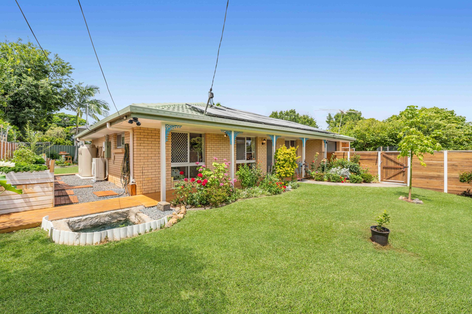 3-bedroom house at 3 ANGELA CRESCENT, Cleveland QLD 4163, Redland, Queensland
