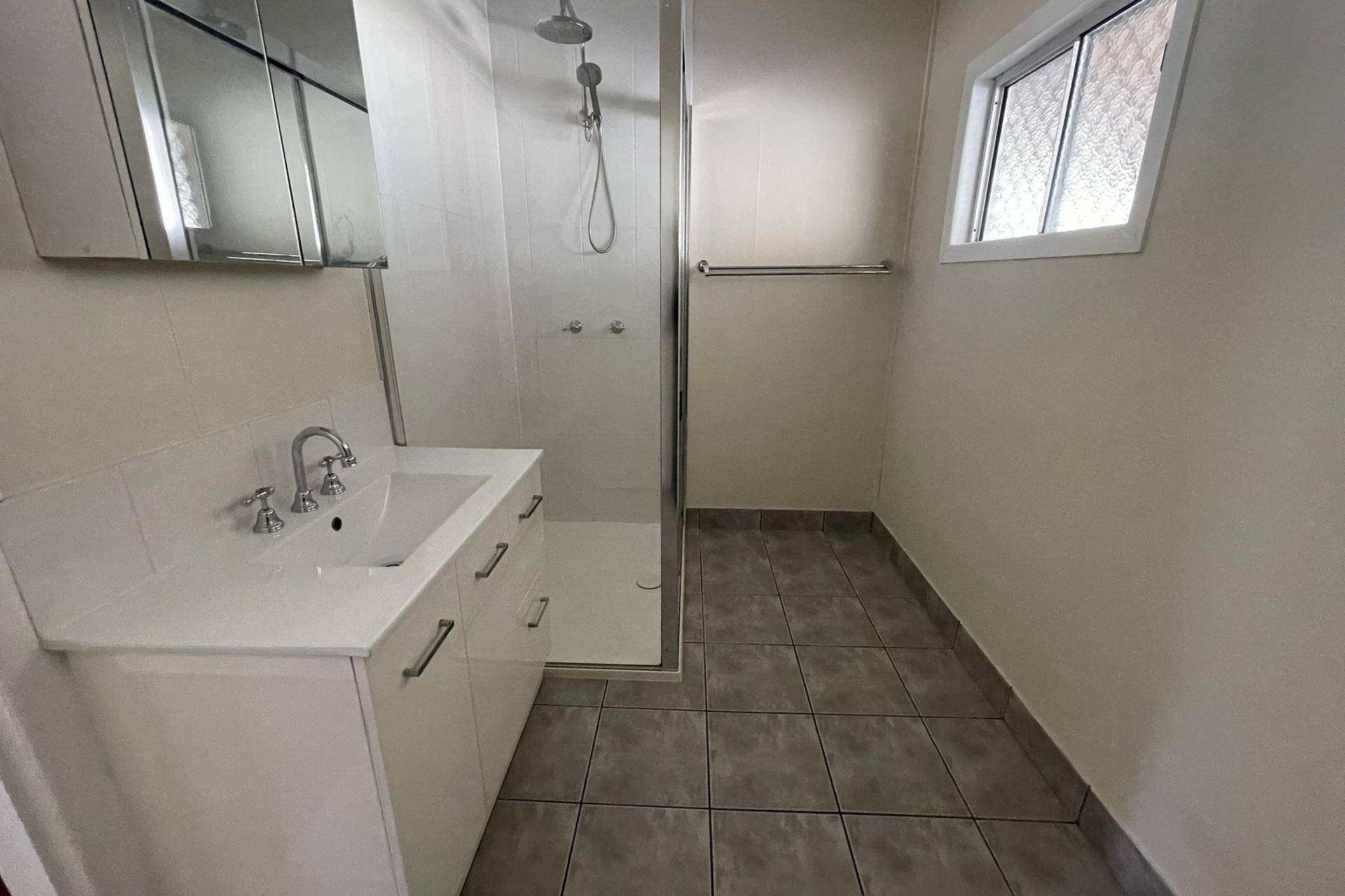 33 LIME STREET, Clermont QLD 4721 - Image 10
