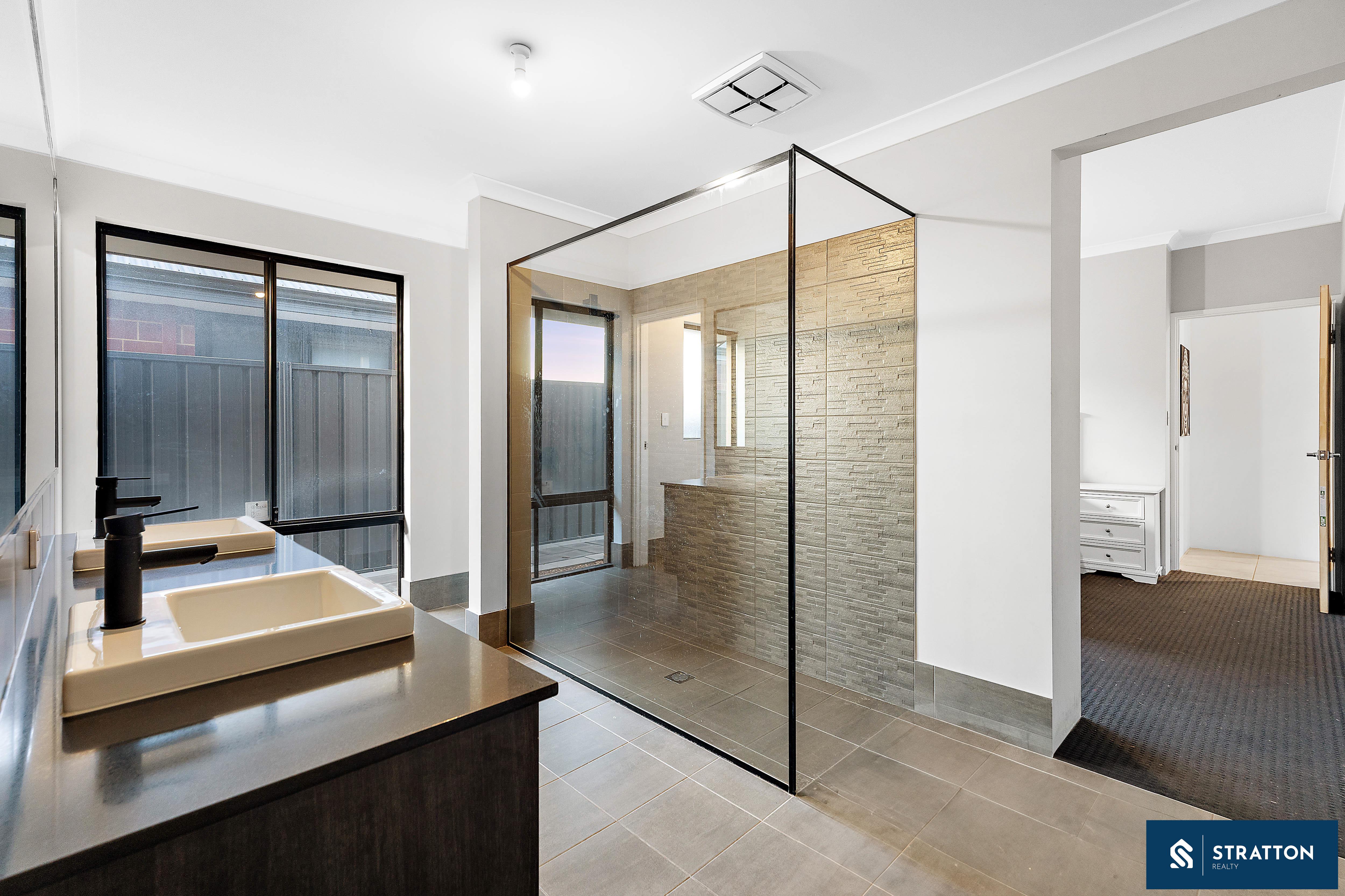 4-bedroom house at 17 Macintyre View, Hilbert, WA 6112, Armadale, Western Australia