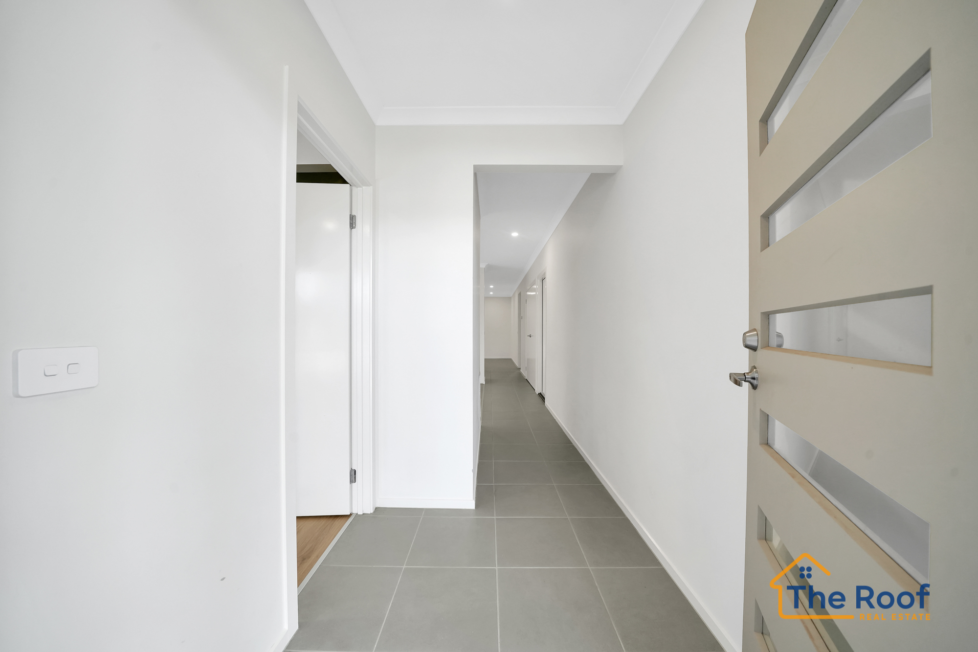10 YEOMAN STREET, Melton South VIC 3338 - Image 2