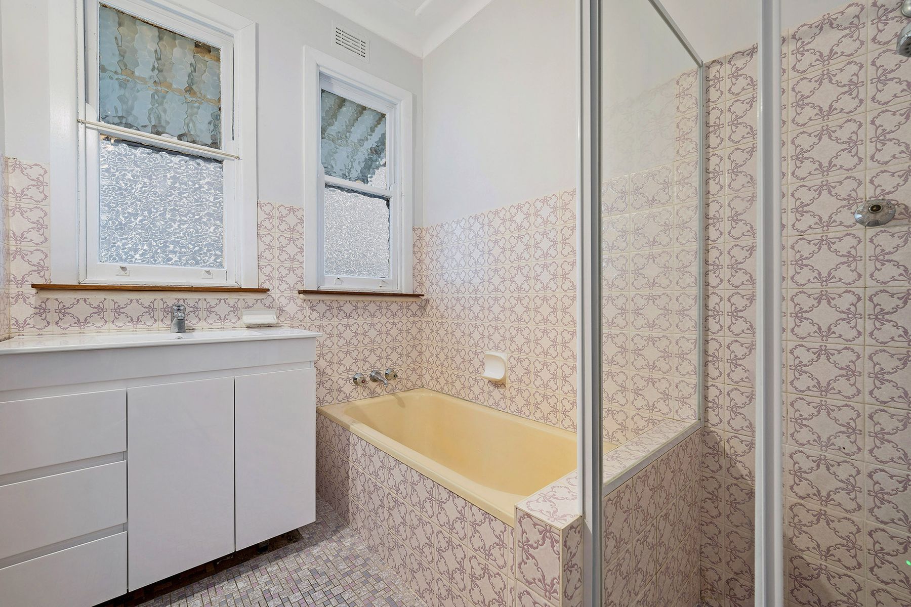 8-bedroom house at 10 GEORGE STREET, Bexley NSW 2207, , New South Wales