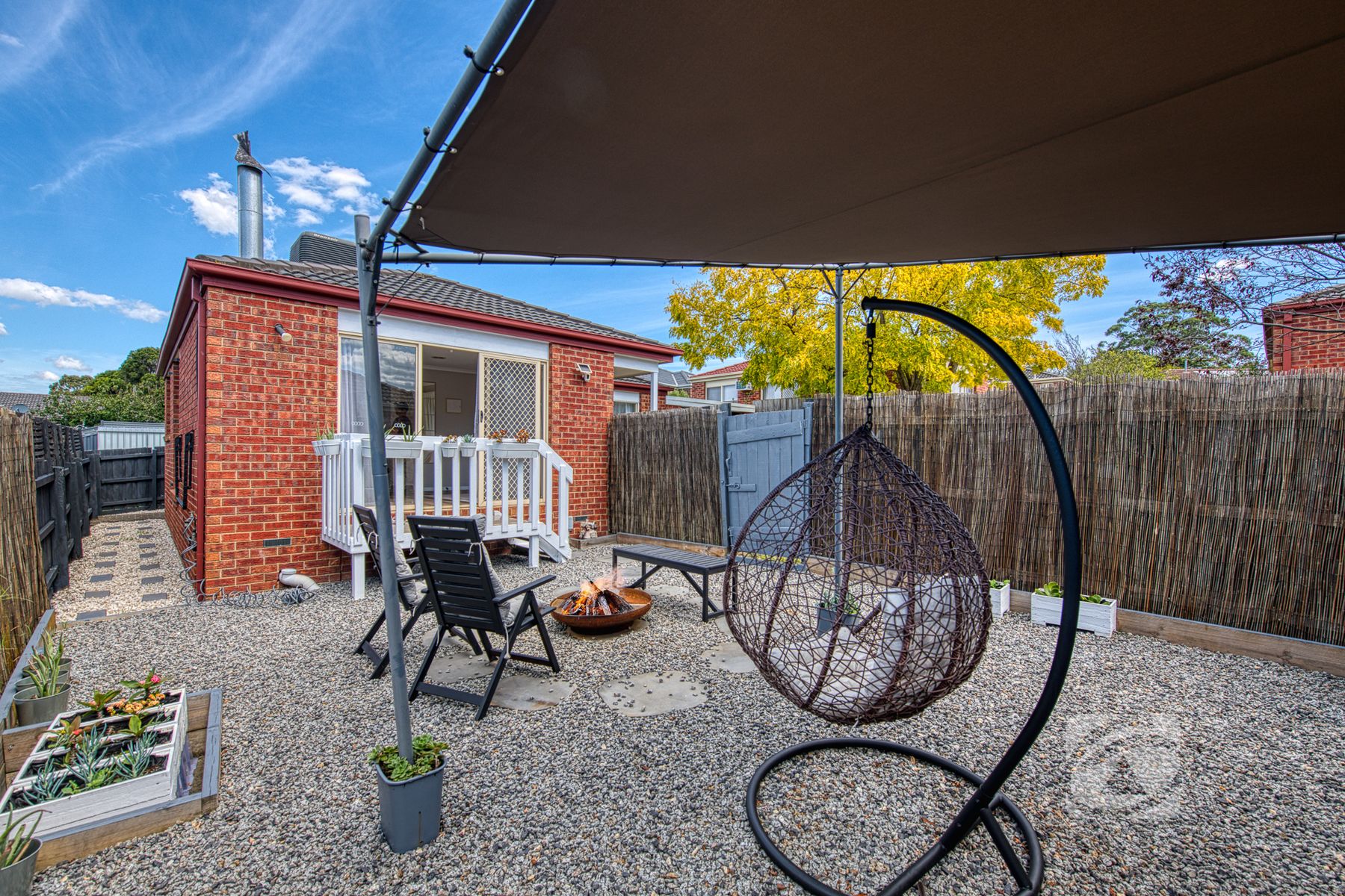 5 3 HALE PLACE, PAKENHAM VIC 3810 - Image 8