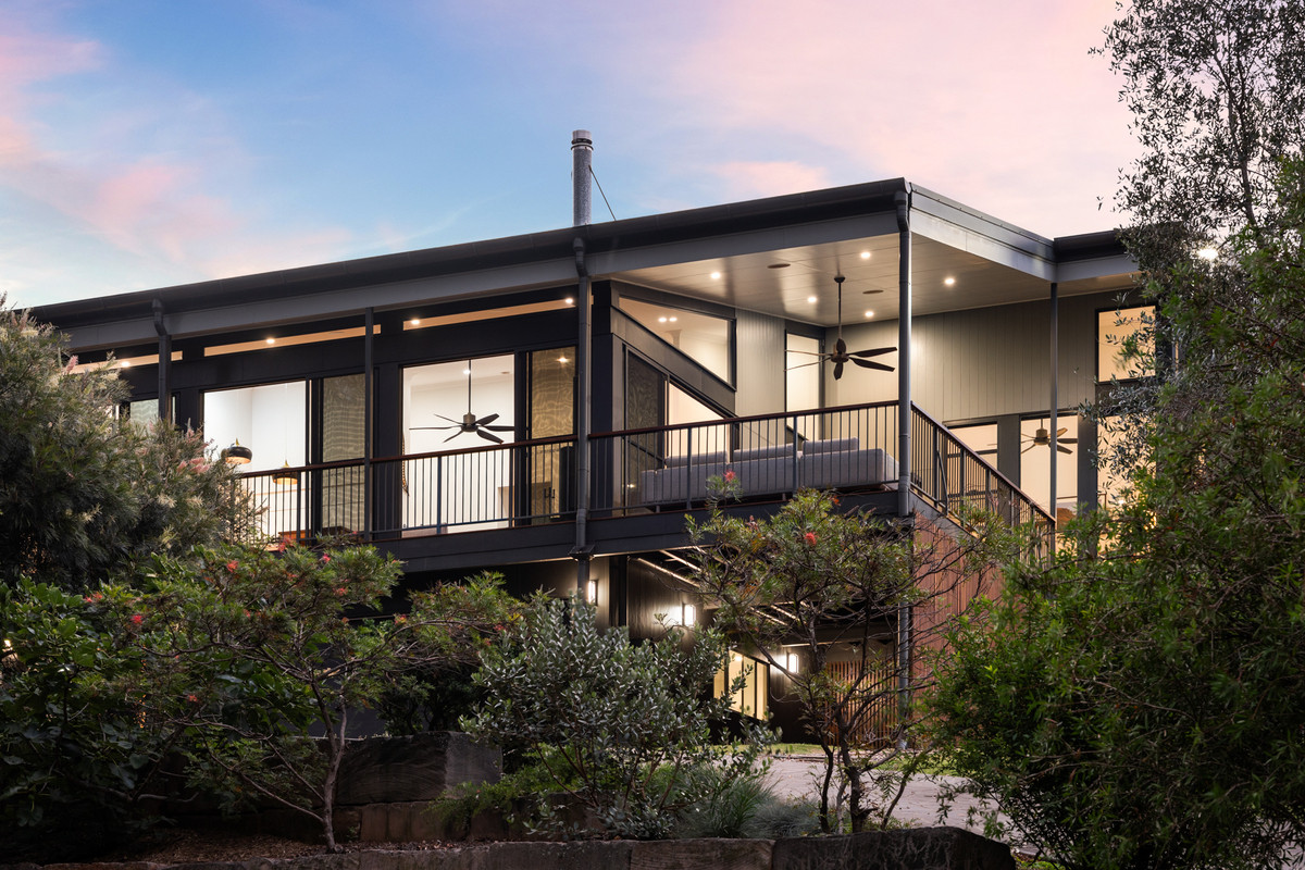 5-bedroom house at 19 COVENTRY COURT, Mount Lofty QLD 4350, Toowoomba, Queensland