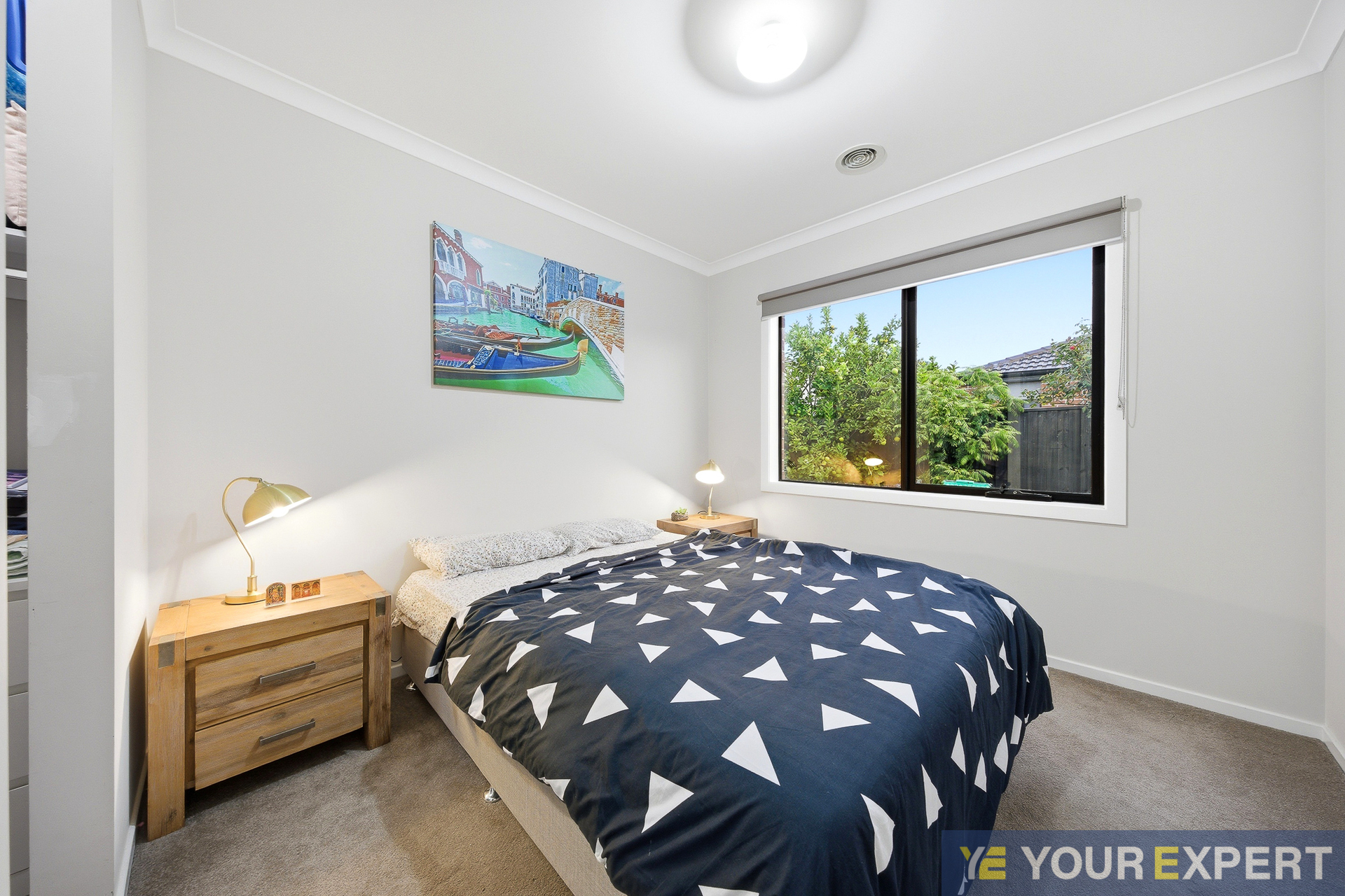 100 DEORO PARADE, Clyde North VIC 3978 - Image 8