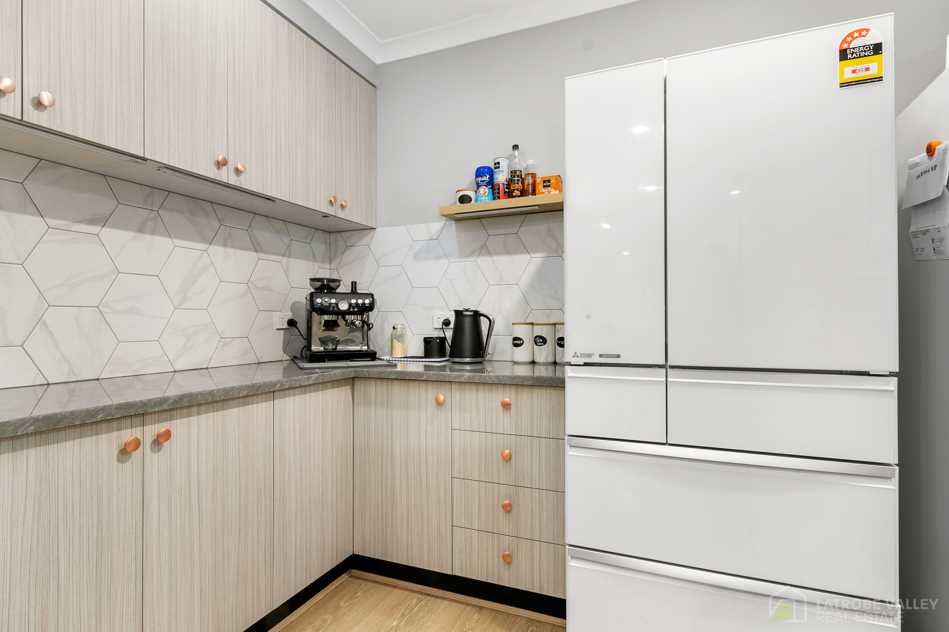 17-19 King Street, Rosedale, Vic, 3847 - Image 9