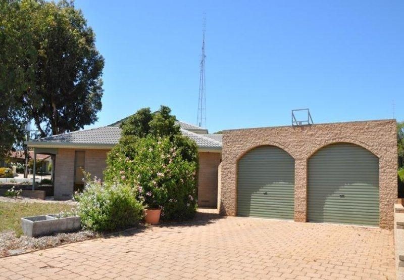 4-bedroom house at 3 Heinemann Crescent, Waikerie, SA 5330, Loxton Waikerie, South Australia