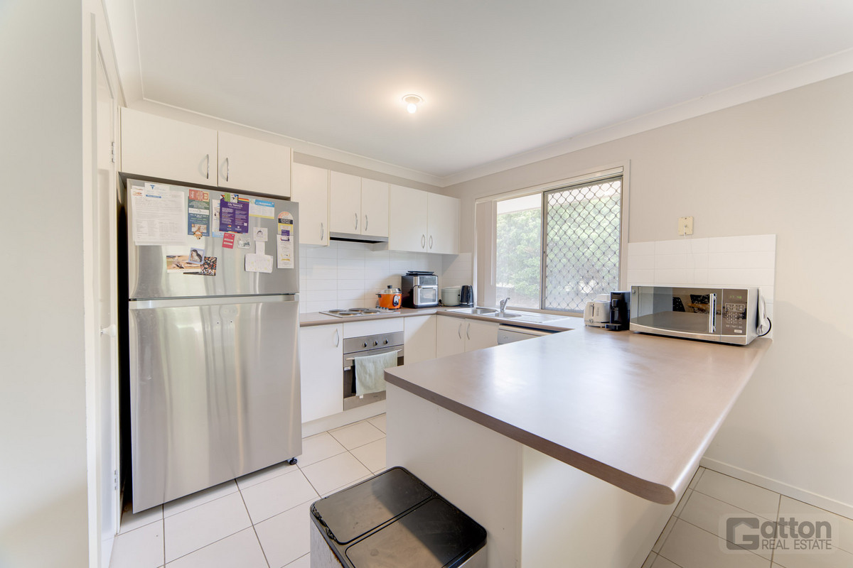 5 BOYSEN COURT, Adare QLD 4343 - Image 2