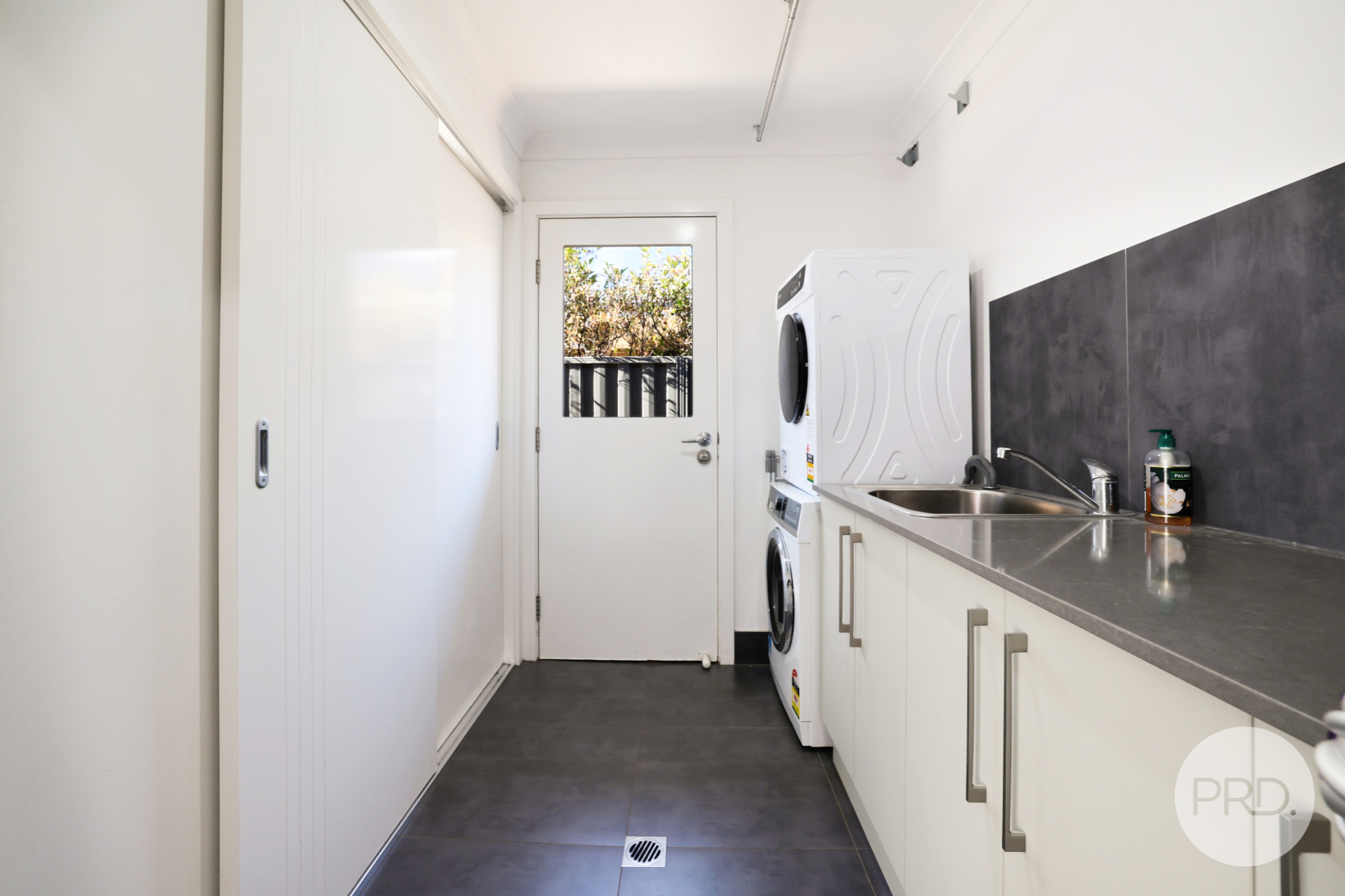 4-bedroom house at 118 Verdelho Drive, North Tamworth, Nsw, 2340, Tamworth, New South Wales