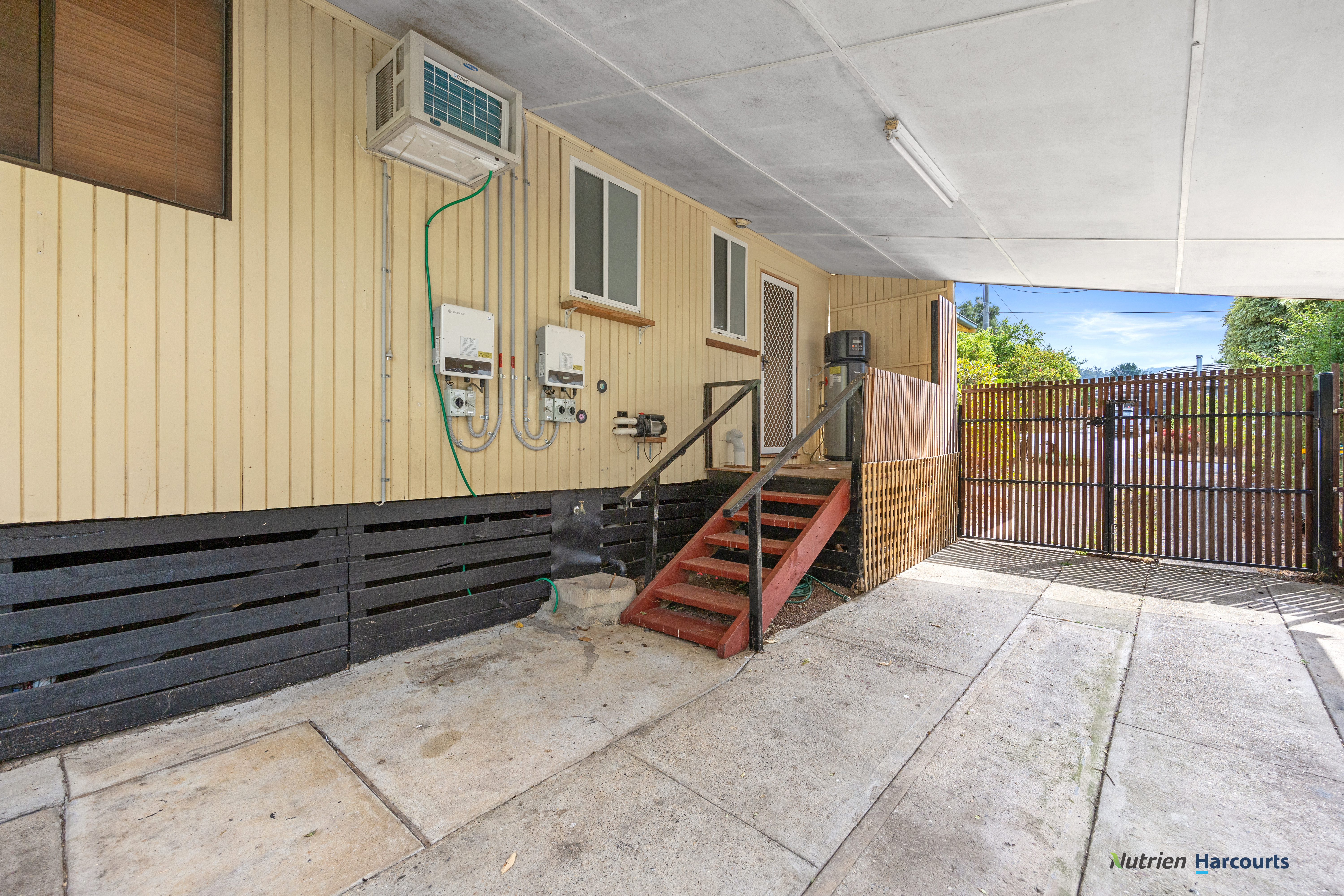 3-bedroom house at 15 Eighth Street, Eildon, VIC 3713, Murrindindi, Victoria