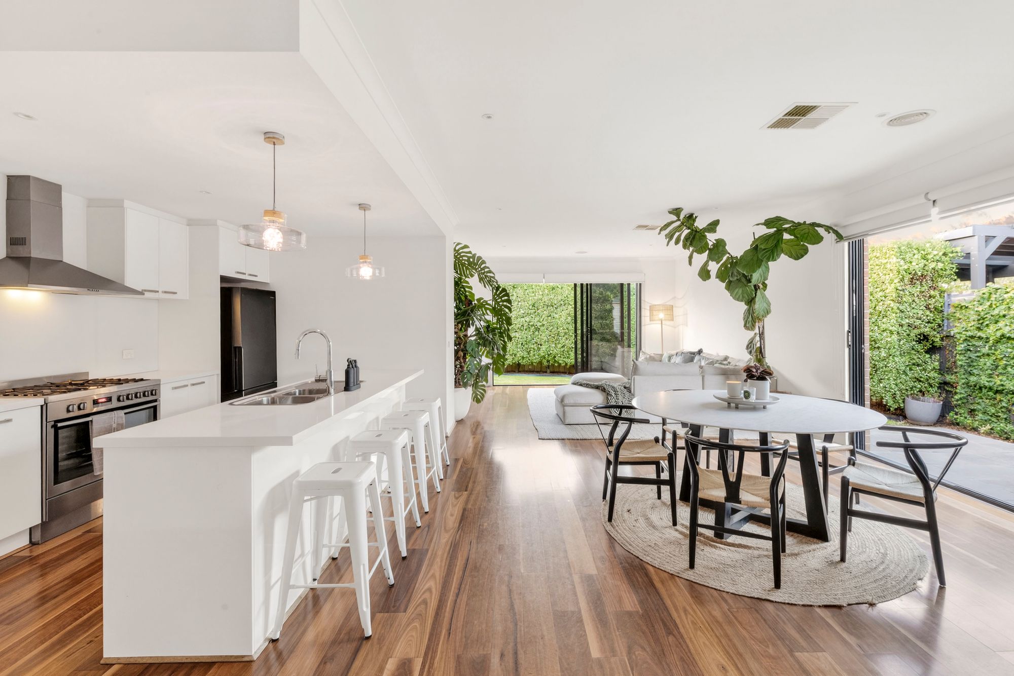 17 Sunshine Avenue, Armstrong Creek, VIC 3217 - Image 1