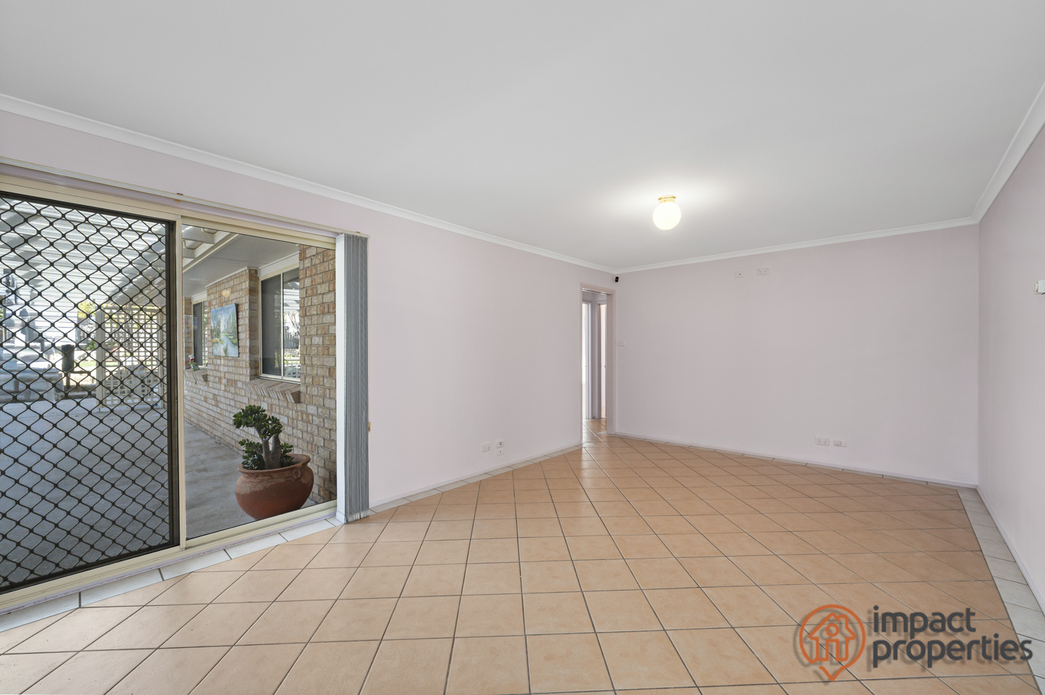 17 MORNINGTON STREET, Amaroo ACT 2914 - Image 3