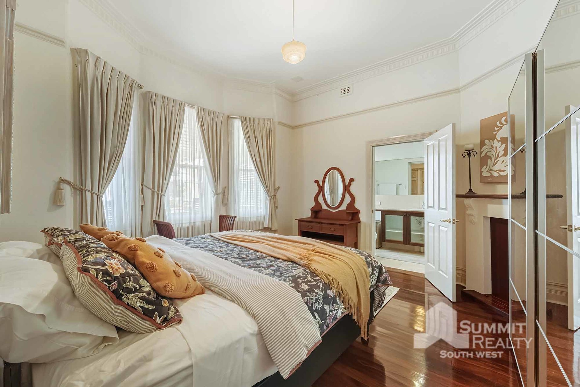 83 Stirling Street, Bunbury, WA 6230 - Image 5