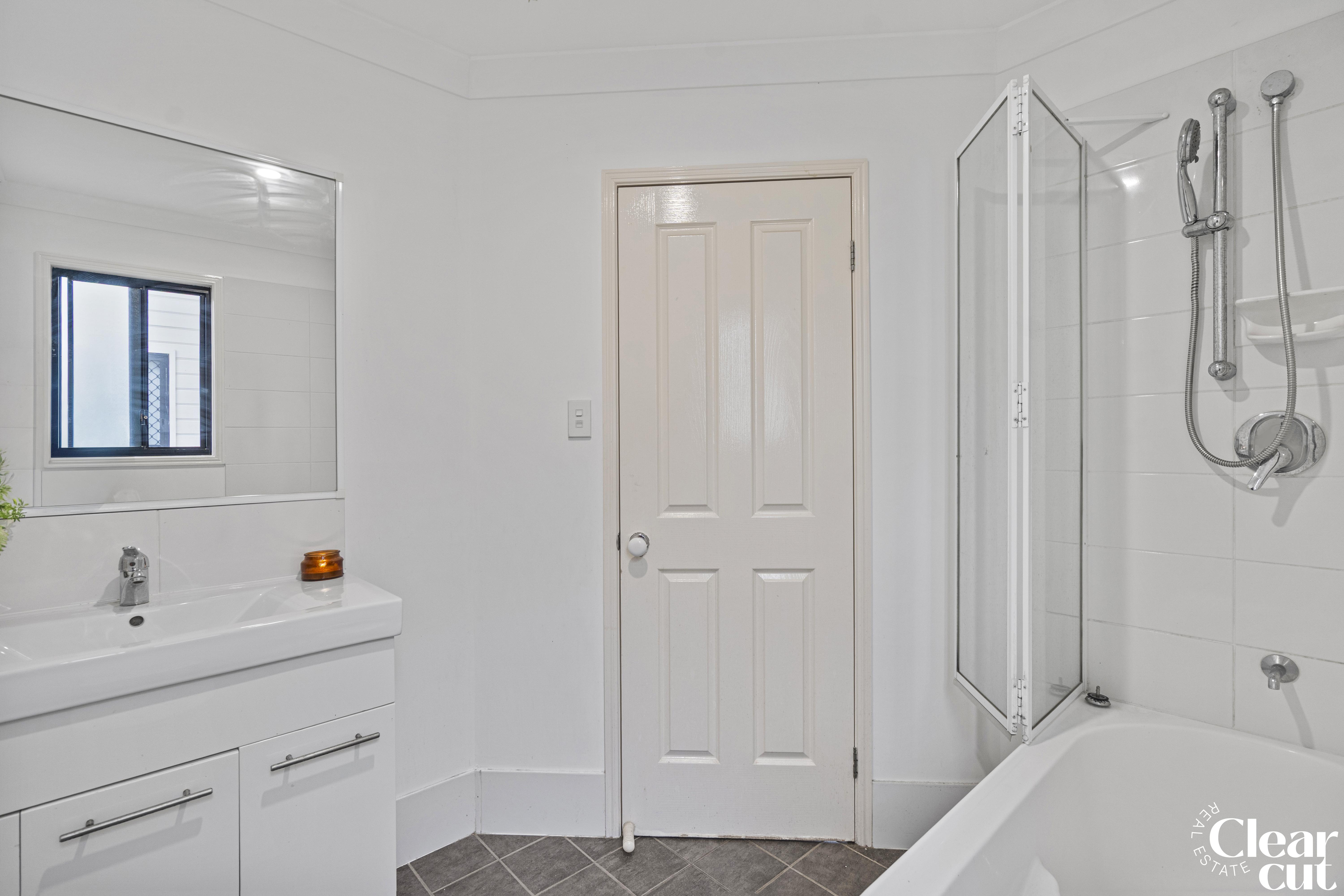 3-bedroom unit at 50 93 Penarth Street, Runcorn QLD 4113, Brisbane, Queensland