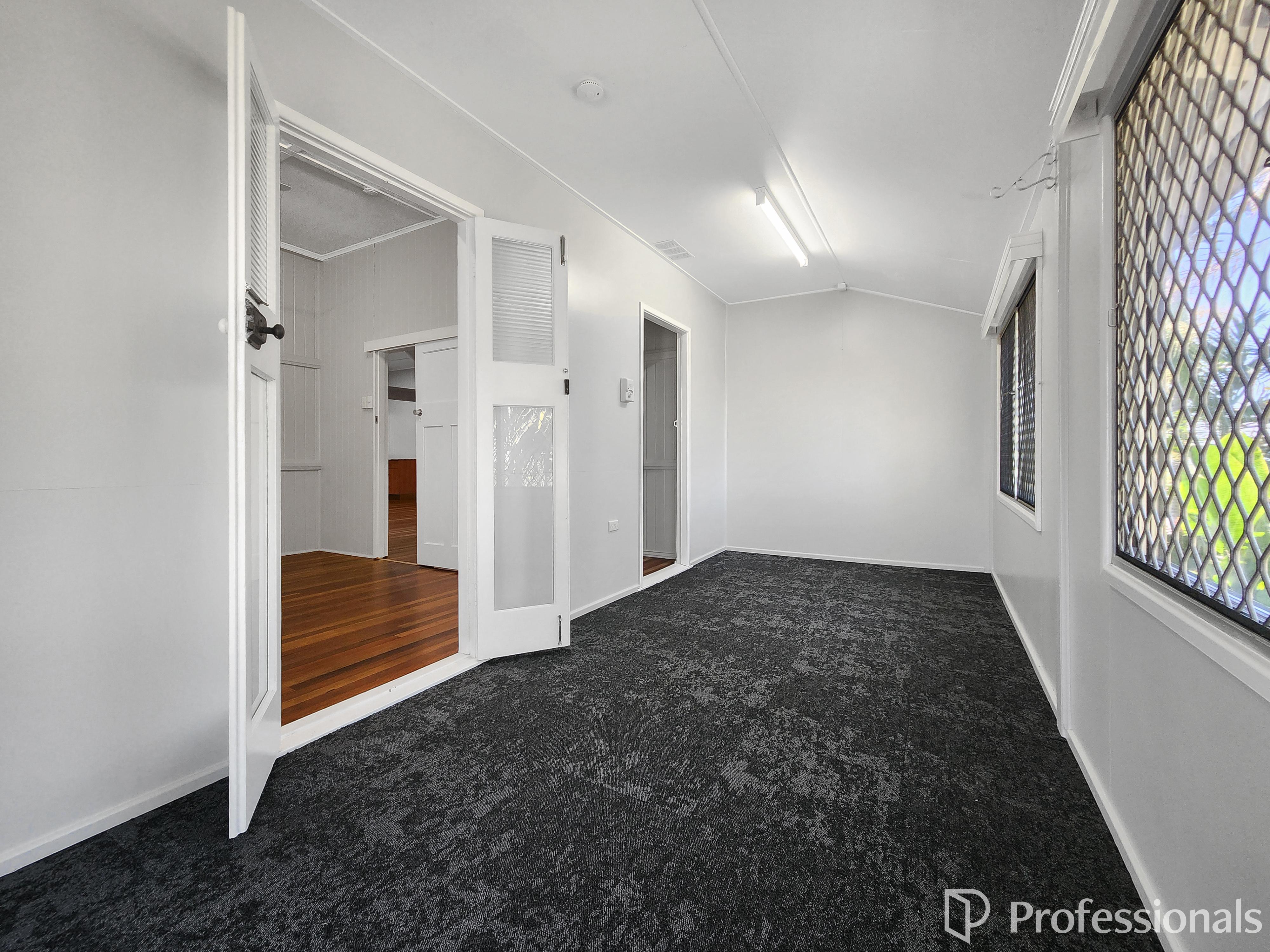 18 Hay Street, Bowen, QLD 4805 - Image 4