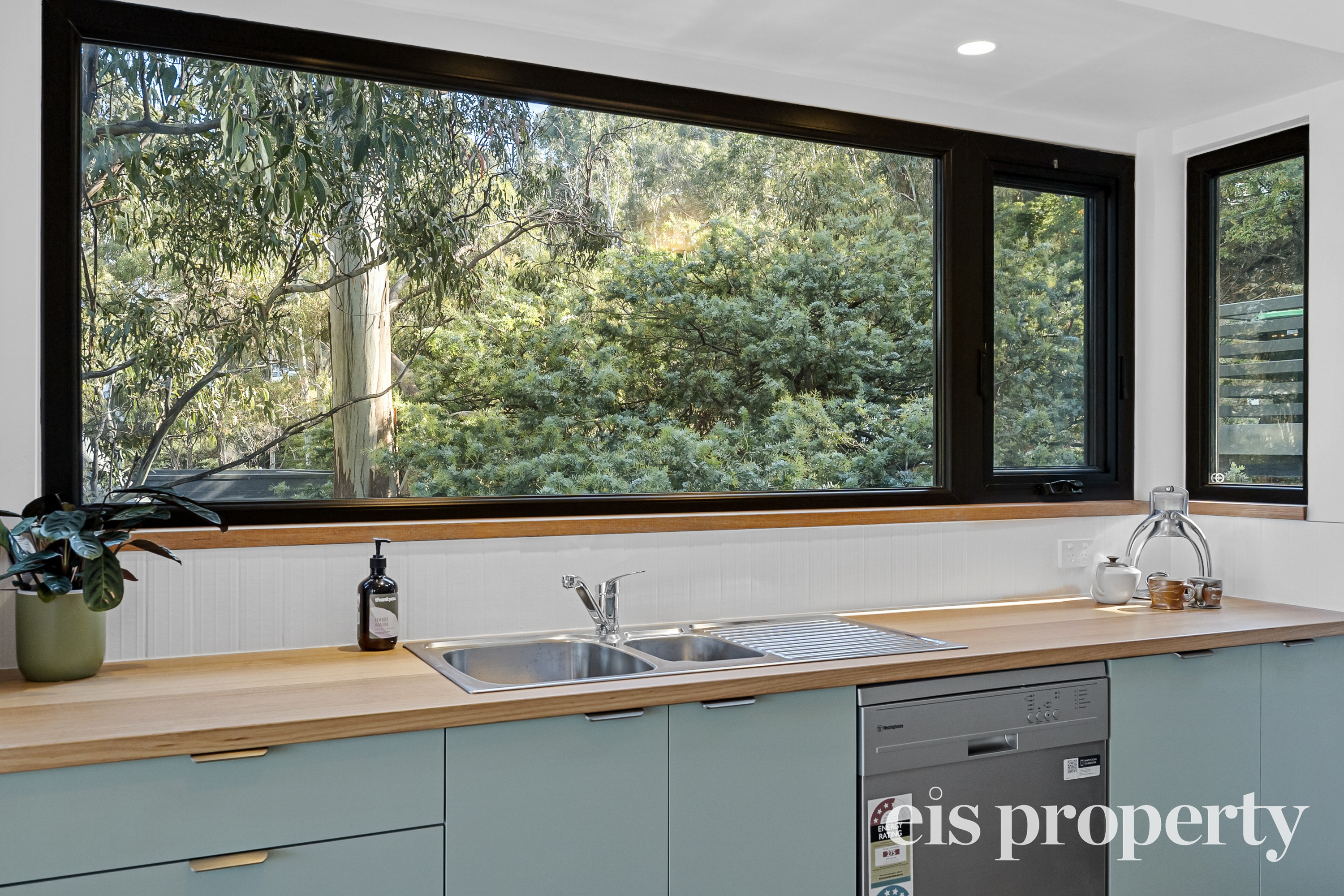 29 LIVERPOOL CRESCENT, West Hobart TAS 7000 - Image 8