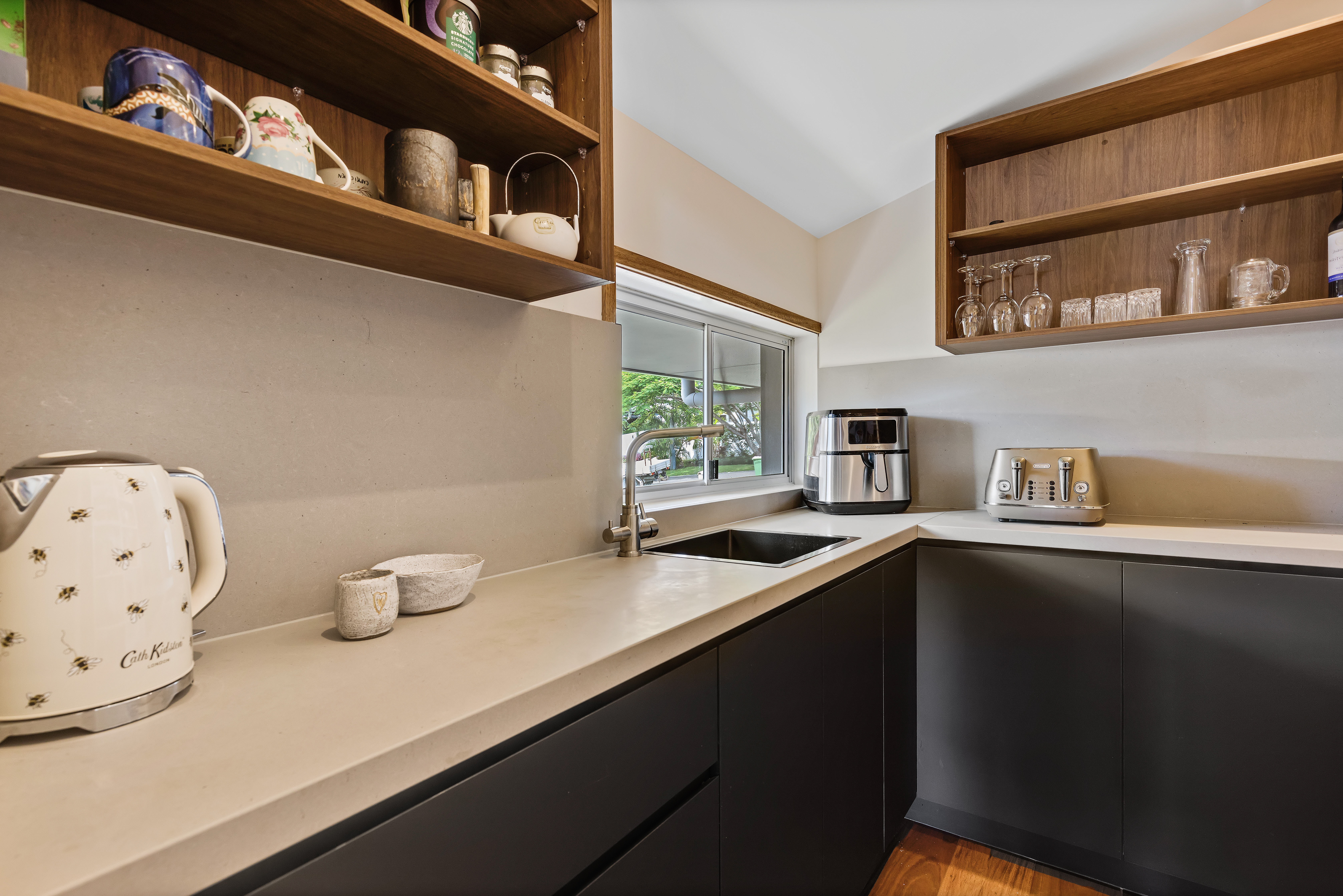 11 Tarnkun Street, Alexandra Headland, QLD 4572 - Image 9