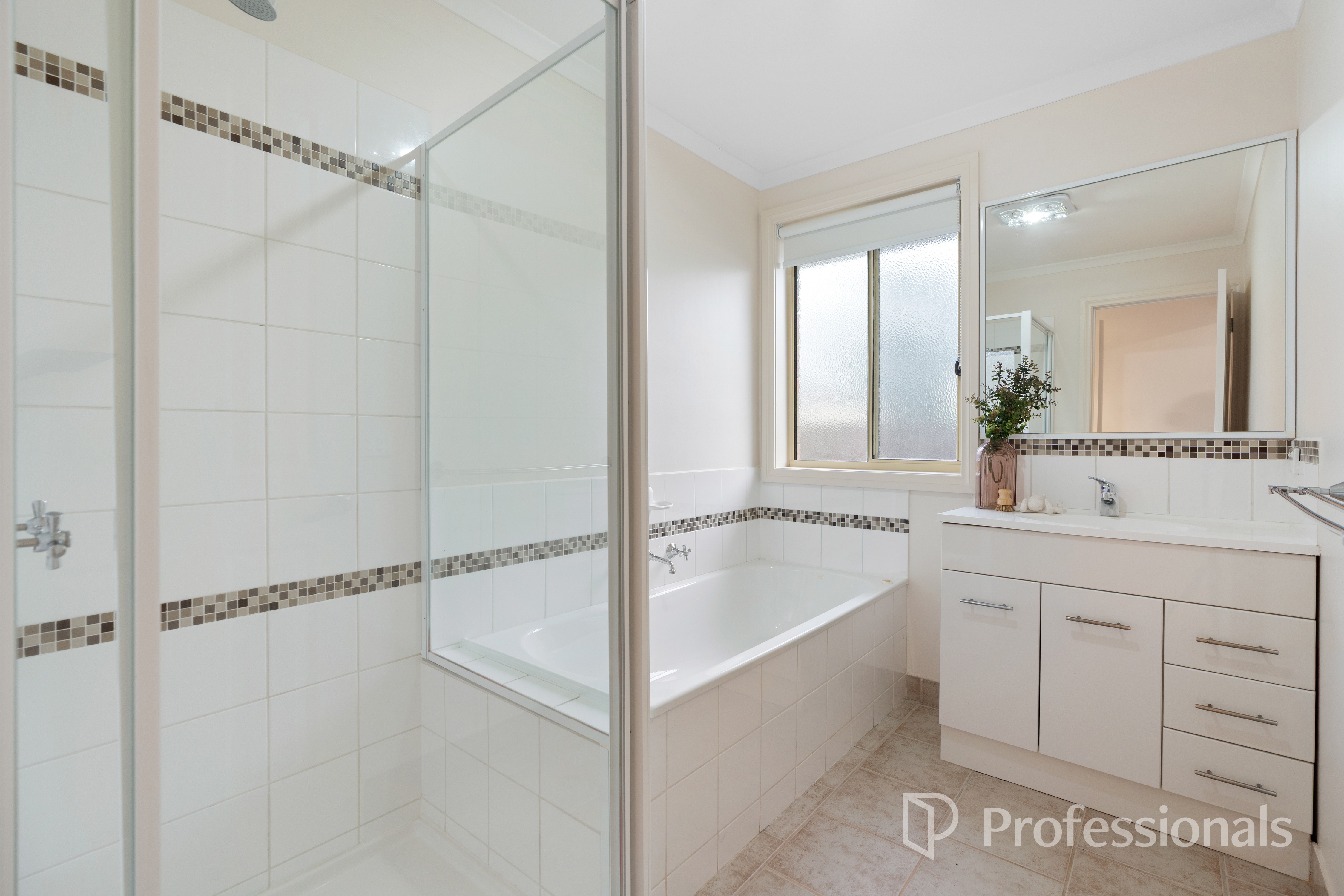 3-bedroom unit at Unit 3 66 Gertonia Avenue, Boronia VIC 3155, Knox, Victoria