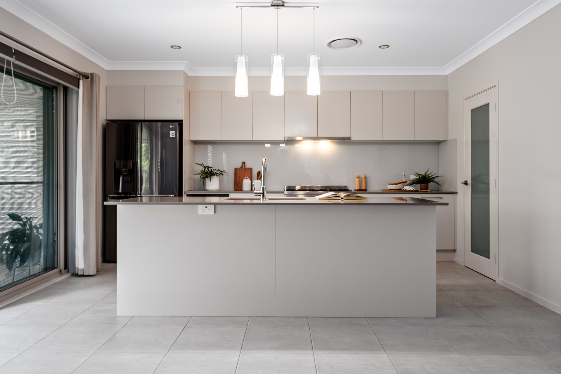 4 NAROOMA STREET, Tullimbar NSW 2527 - Image 6