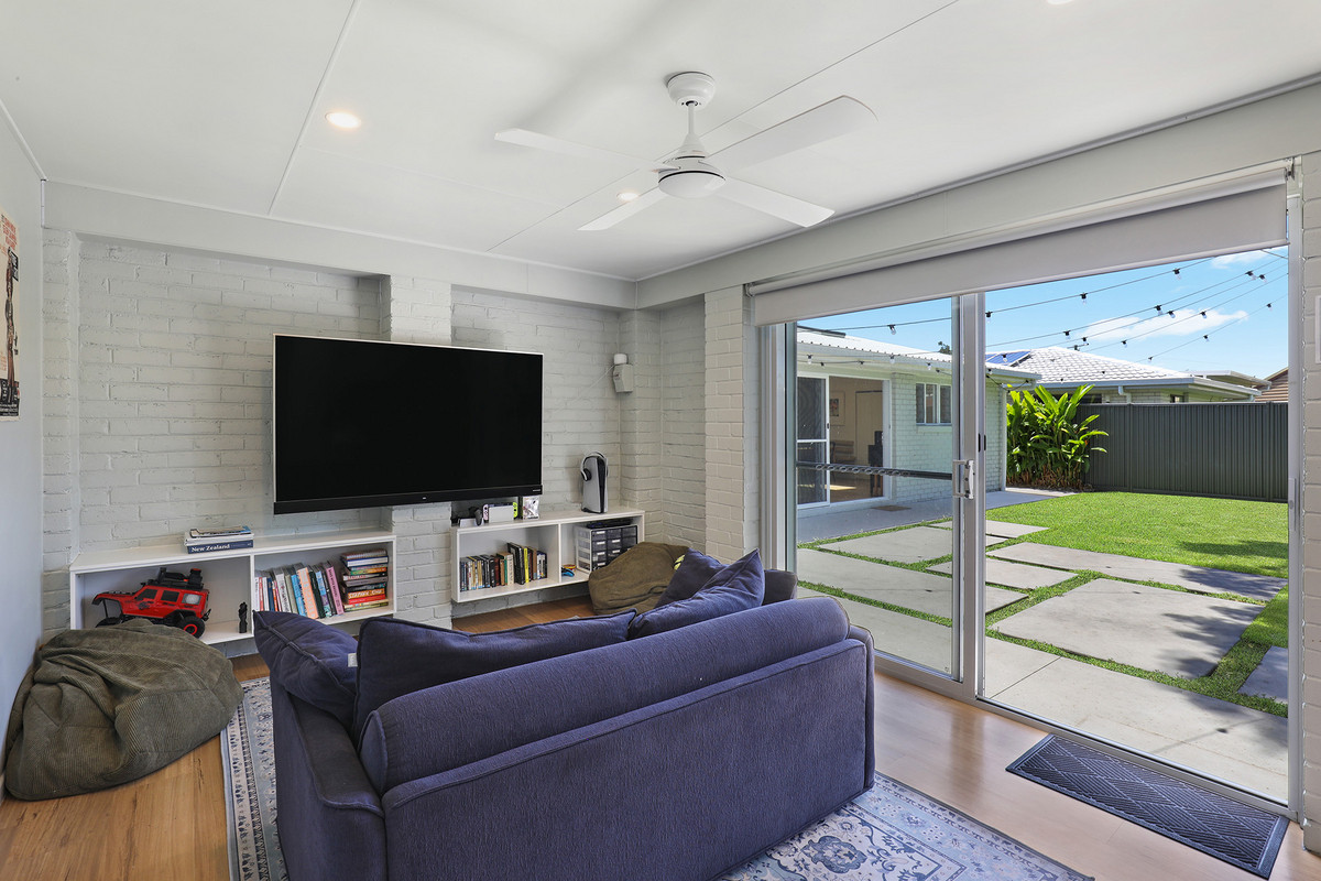 10 Arilla Street, Wurtulla, QLD 4575 - Image 9
