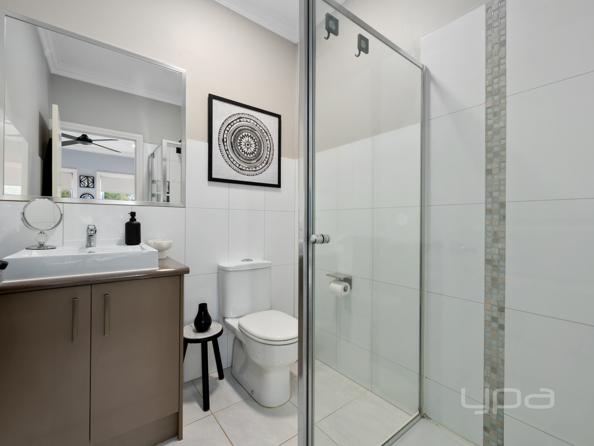 UNIT 2 11 KINGSFORD AVENUE, Melton South VIC 3338 - Image 4