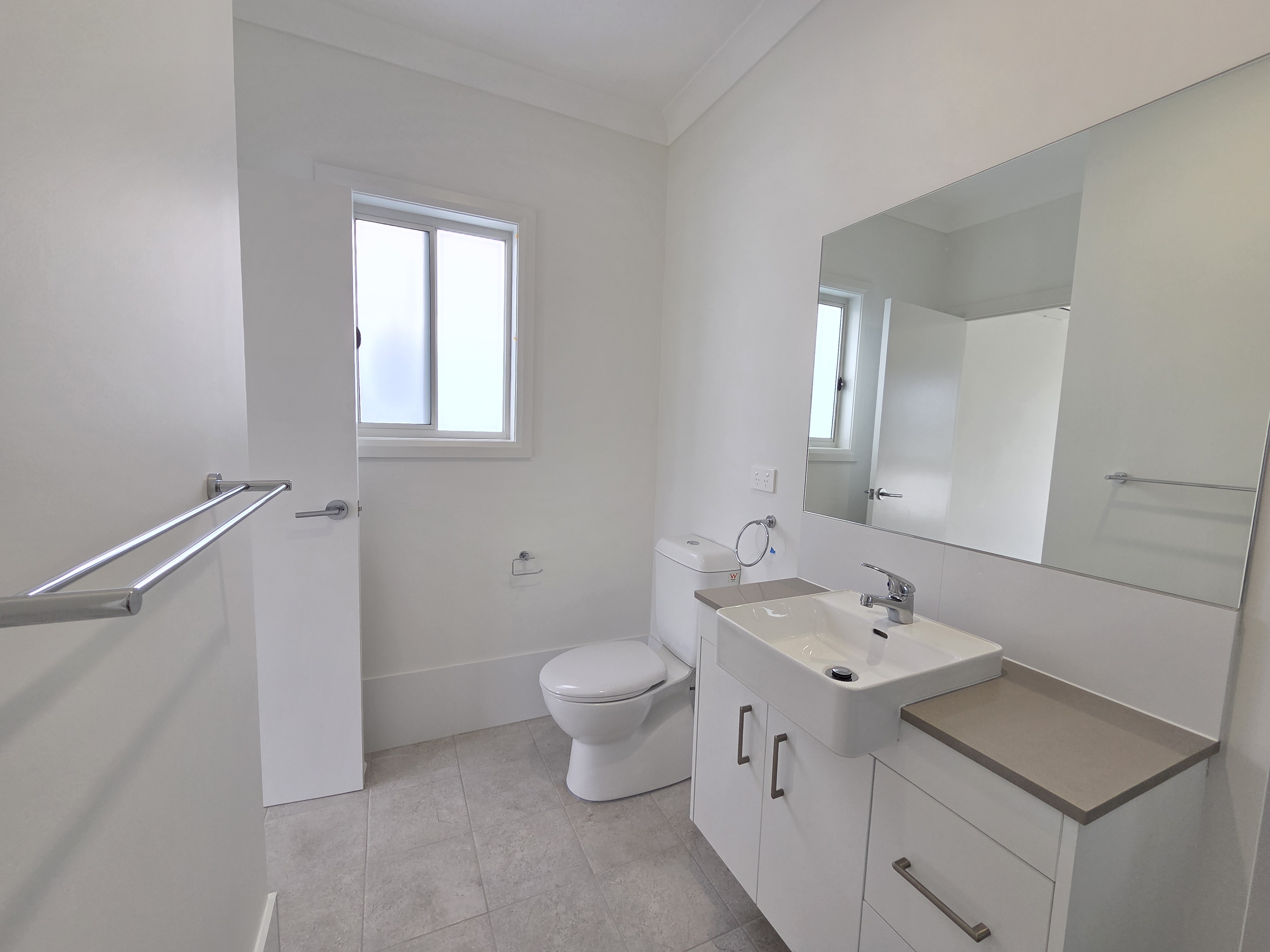 3-bedroom unit at Unit 2/18 Crossing Street, Bellbird, Nsw, 2325, Cessnock, New South Wales