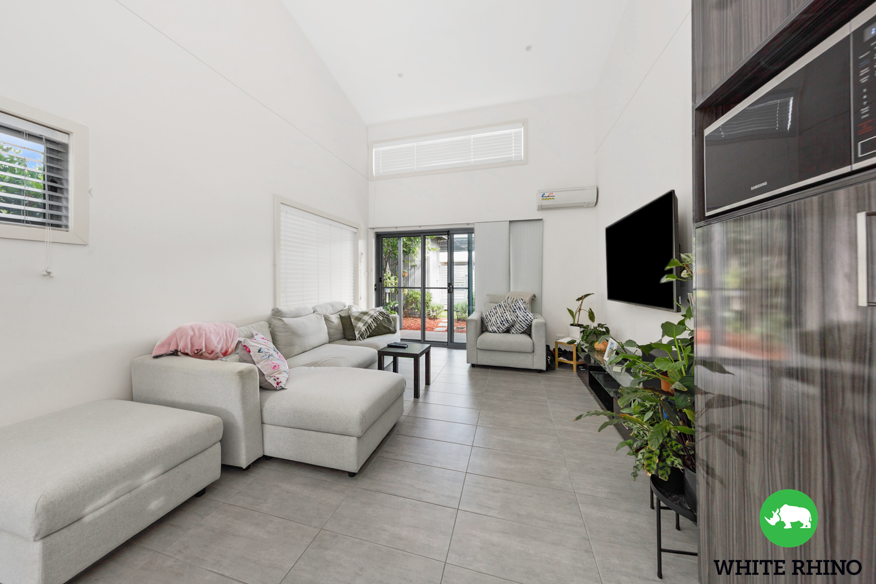 19 Lovegrove Walk, Googong, NSW 2620 - Image 6