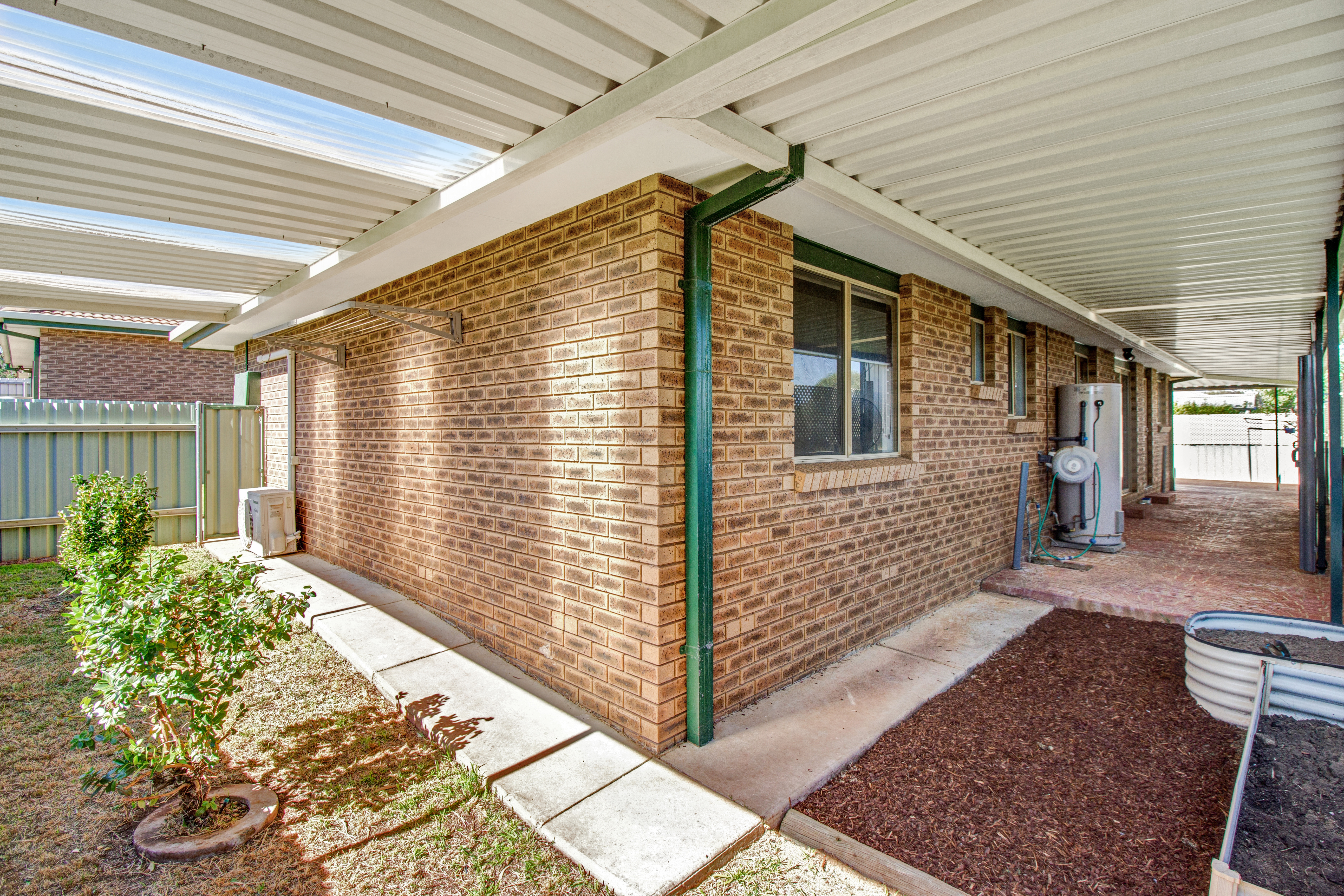 3-bedroom unit at 3/22 Dove Street, Mount Austin, NSW 2650, Wagga Wagga, New South Wales