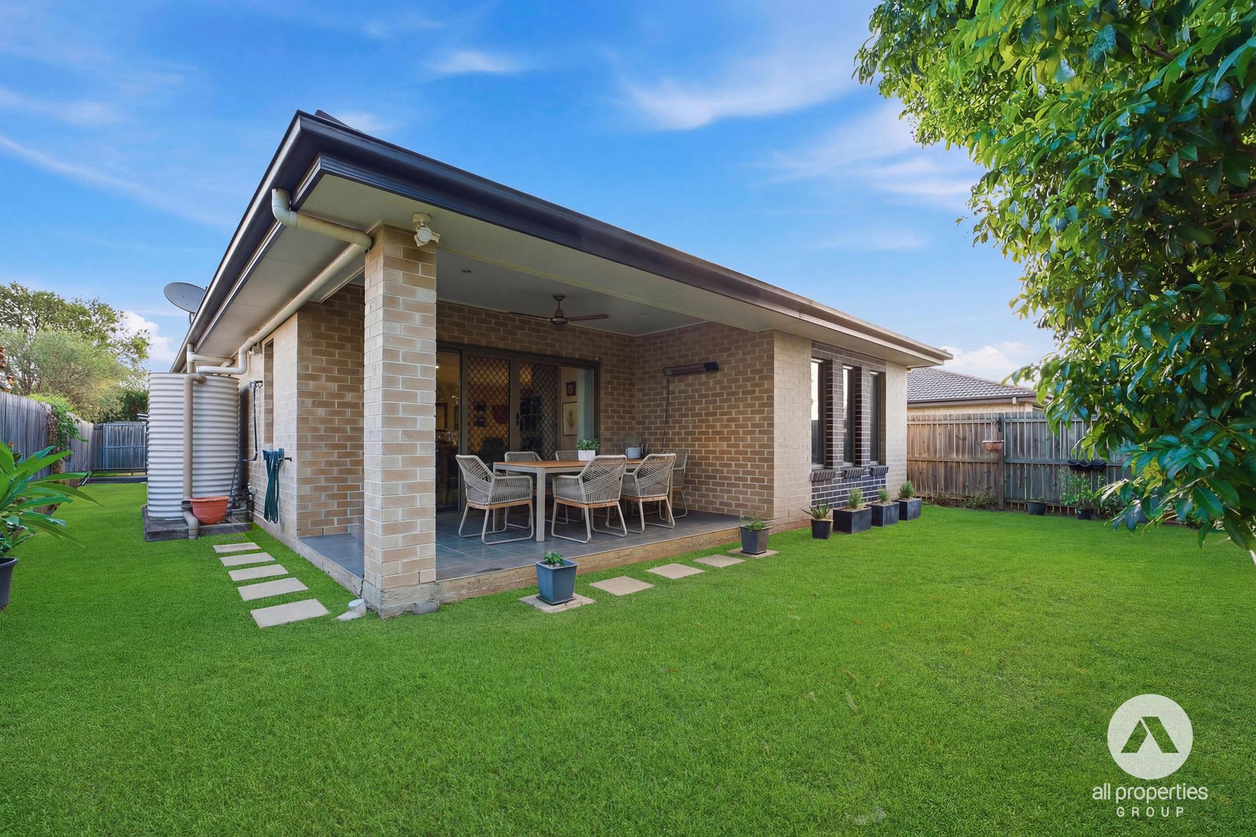 4 14 BROMELTON STREET, BEAUDESERT QLD 4285 - Image 2