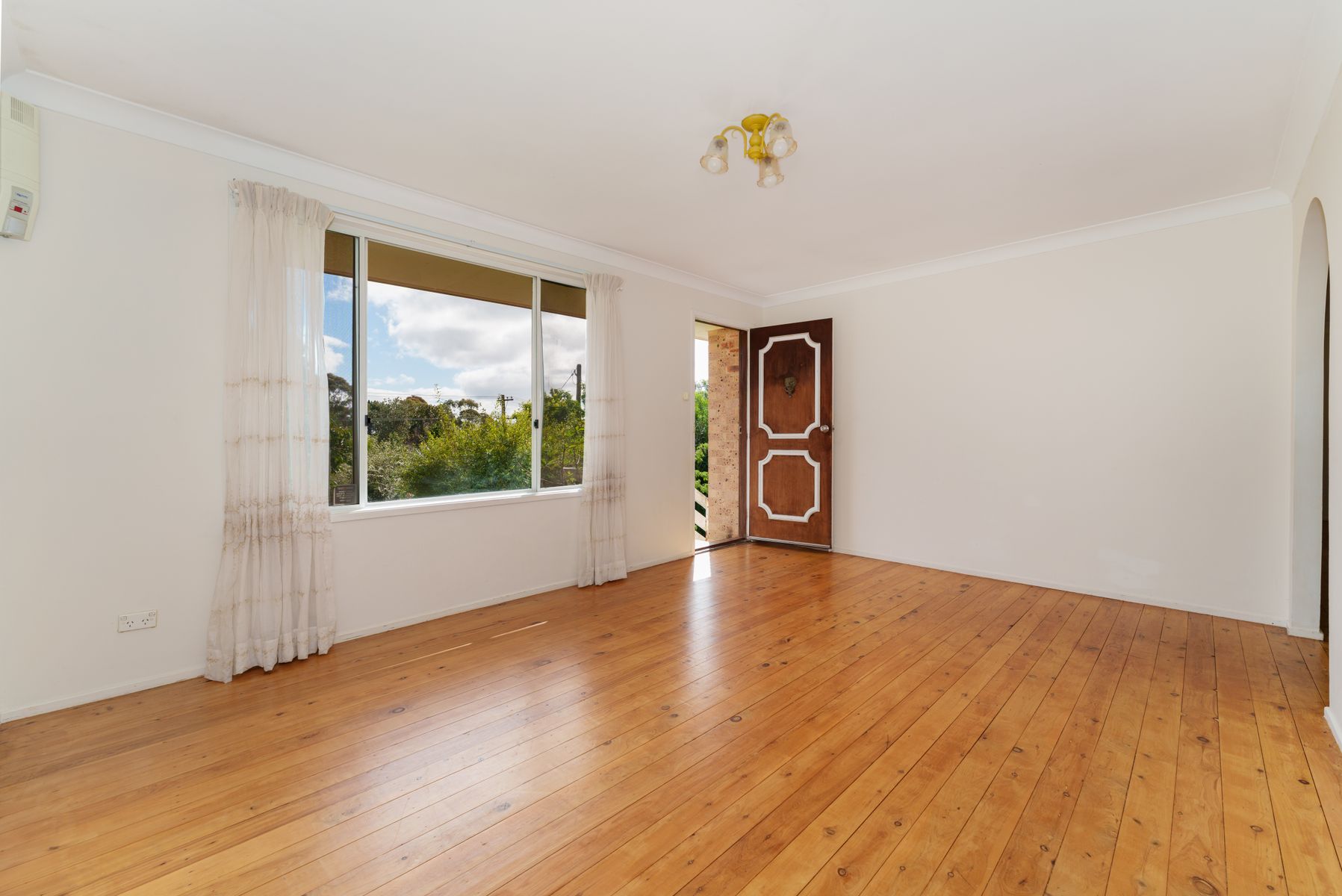 10 RUPERT STREET, Katoomba NSW 2780 - Image 3