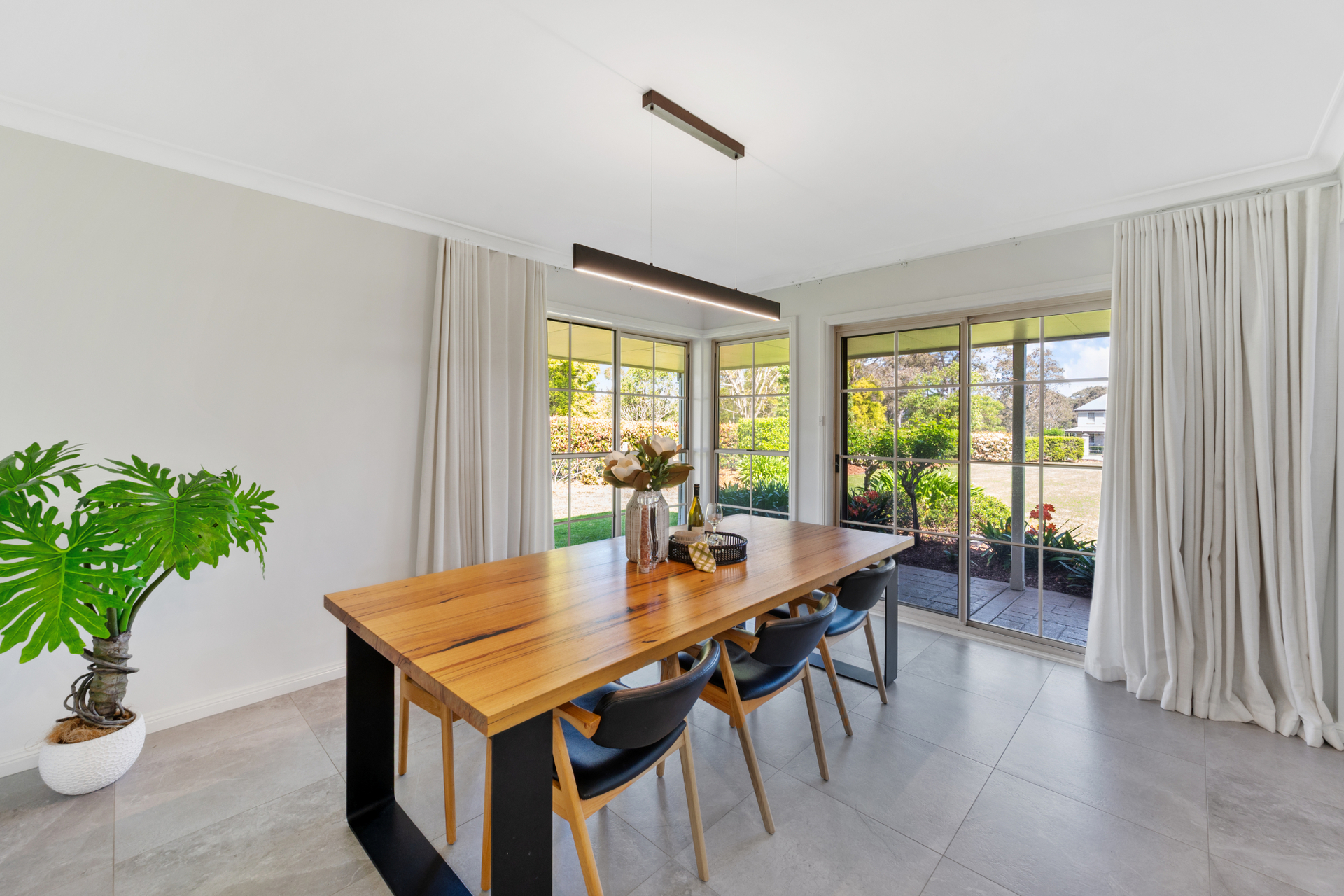 5-bedroom house at 10 FORSYTHE PARADE, Black Hill NSW 2322, Newcastle, New South Wales