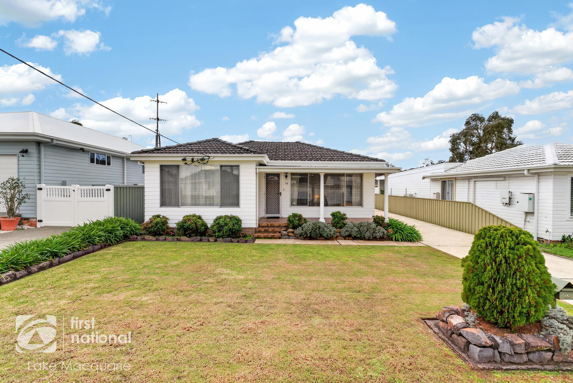 16 Campbell Street, Warners Bay NSW 2282 - Image 2