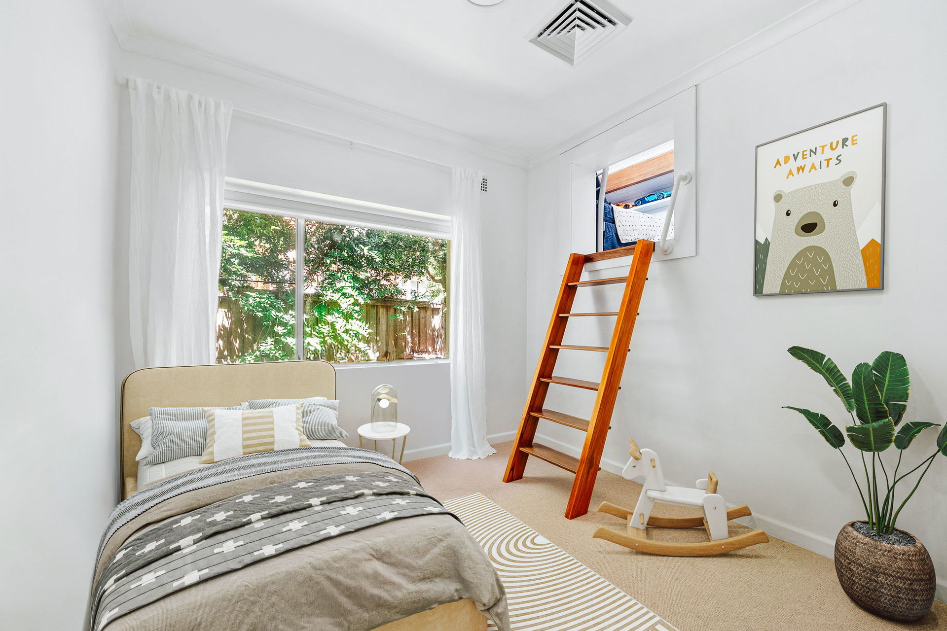 5-bedroom house at 108 Browns Road, Wahroonga, NSW 2076, Ku-Ring-Gai, New South Wales