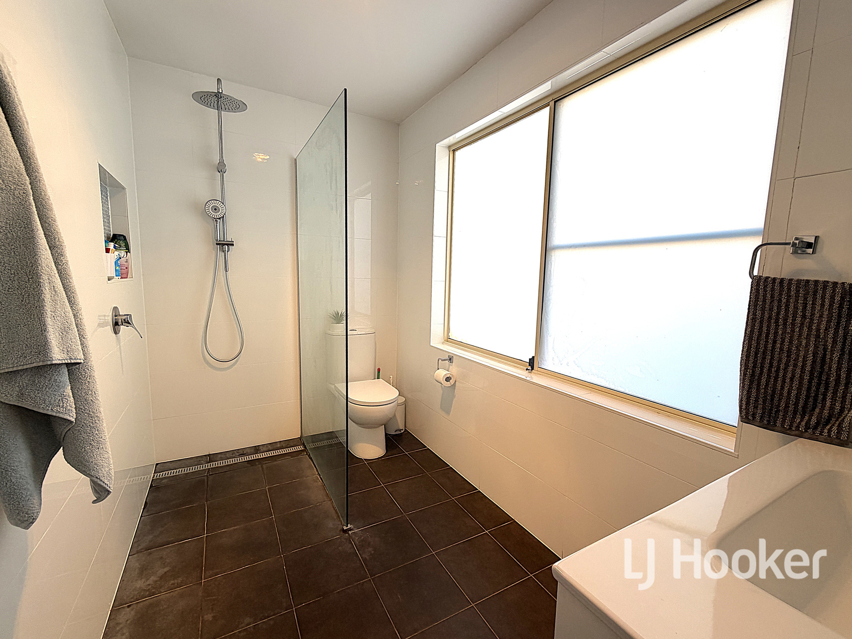 3-bedroom house at 21 MILES STREET, Inverell NSW 2360, Inverell, New South Wales