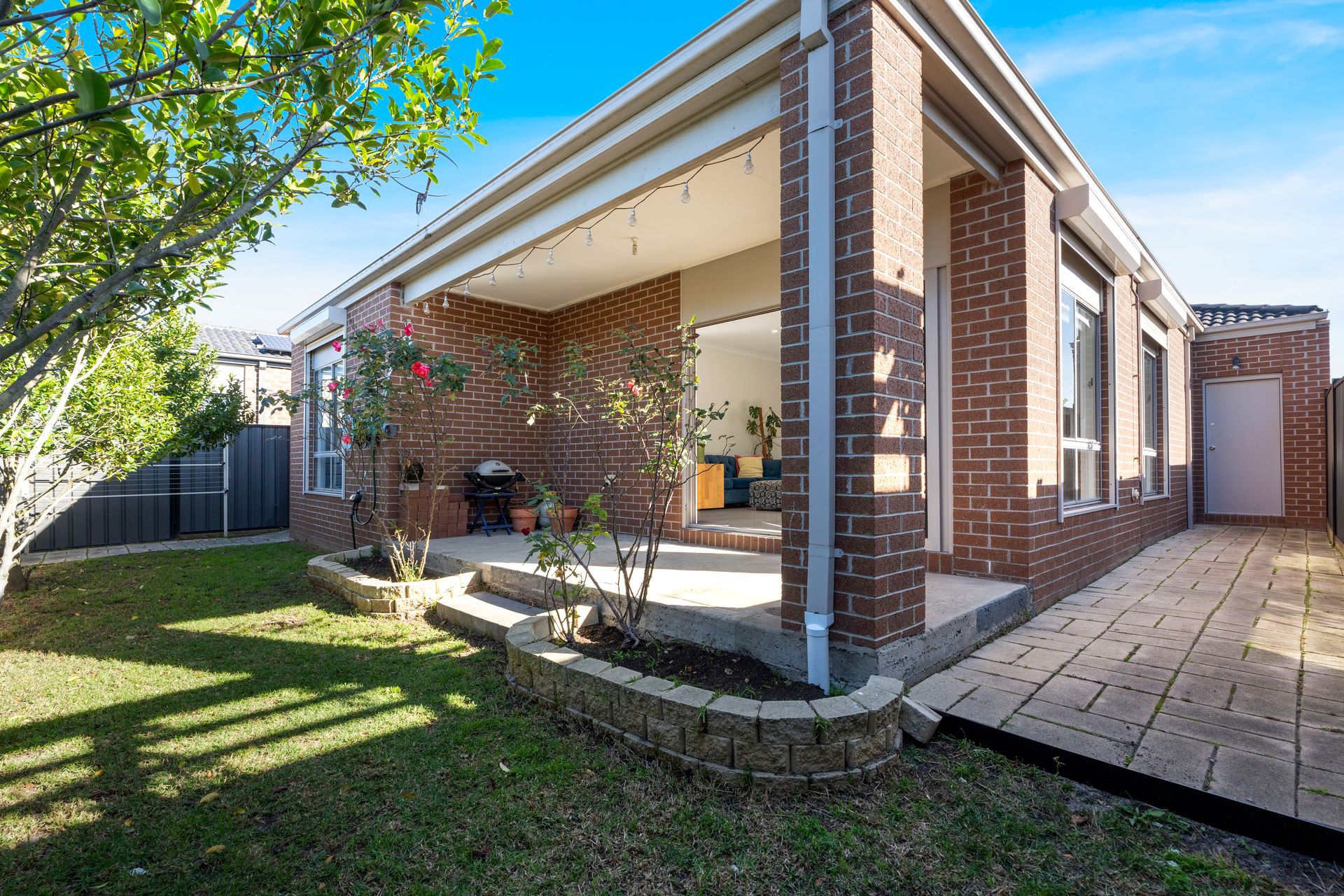 3-bedroom house at 31 LOUDON CIRCUIT, Craigieburn VIC 3064, Hume, Victoria