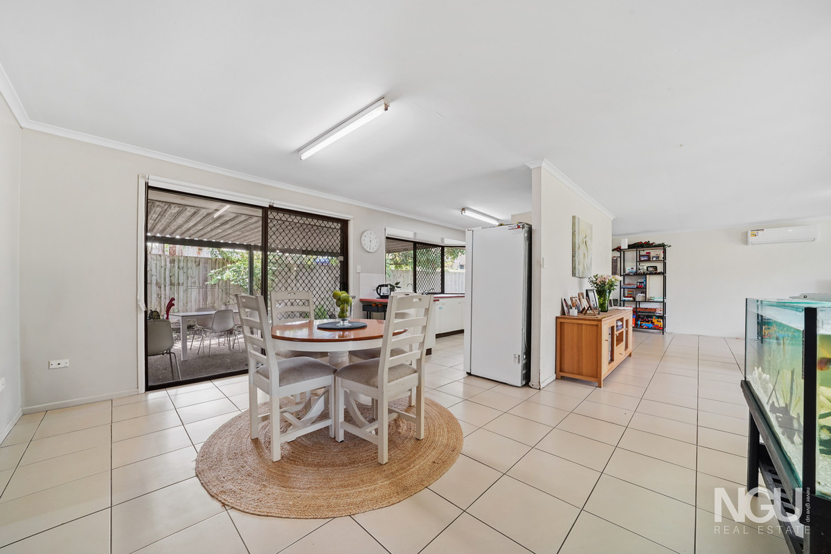 10 EMPEROR COURT, Kingston QLD 4114 - Image 6